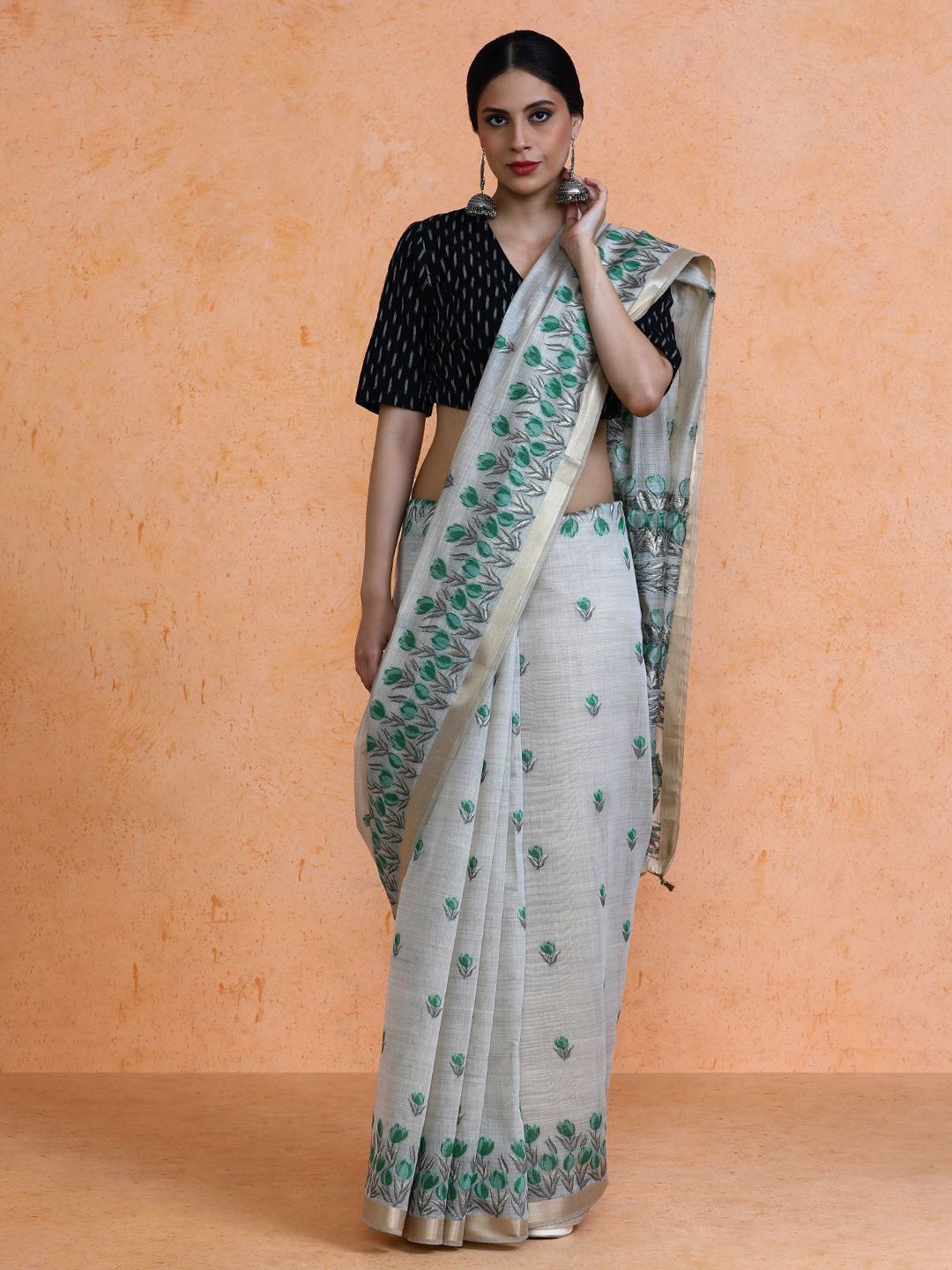 

SARHA Woven Design Muga Cotton Saree, Grey