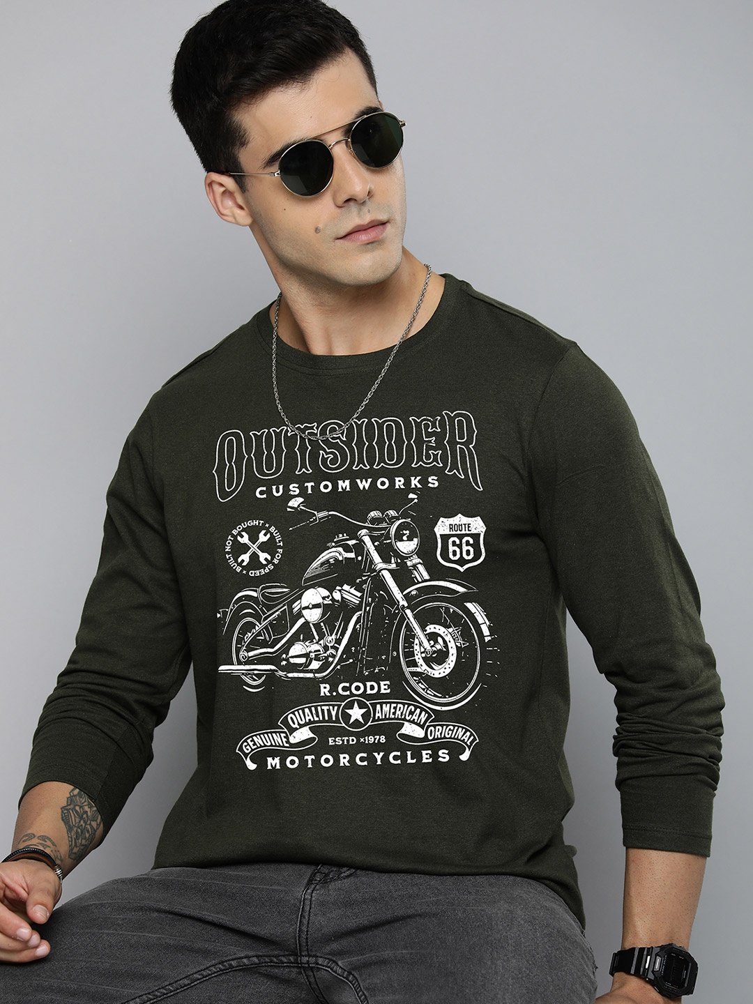 

R.Code by The Roadster Life Co. Men Typography Printed Applique T-shirt, Olive