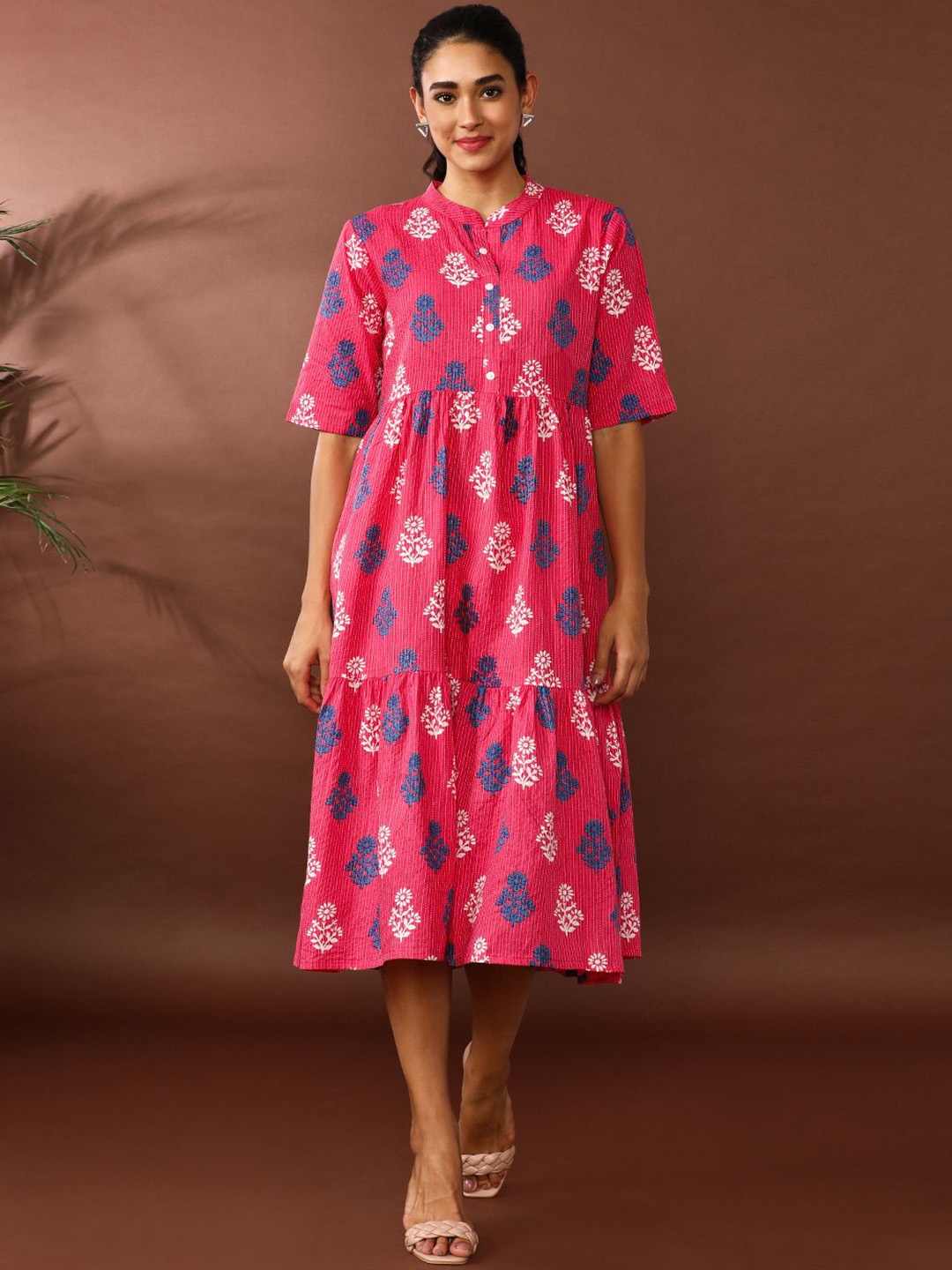 

Jaipur Kurti Ethnic Motifs Print Kantha Work Mandarin Collar Fit and Flare Ethnic Dresses, Pink