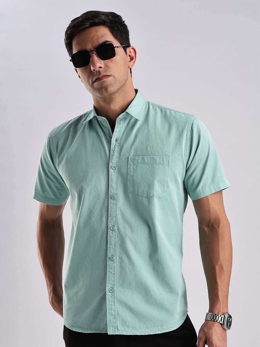 

BS BLUE SQUAD Men India Slim Fit Solid Spread Collar Cotton Casual Shirt, Sea green