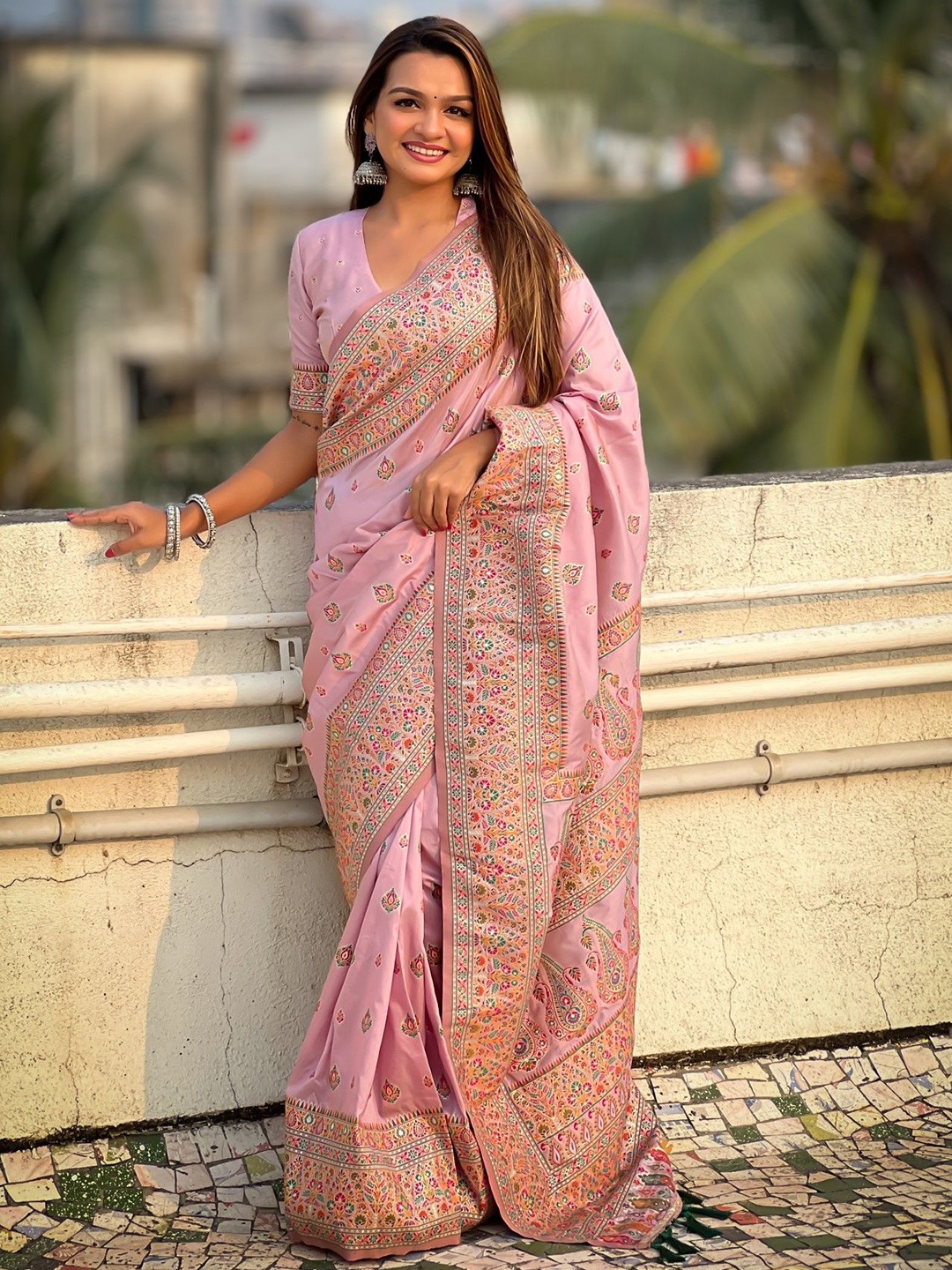 

Rangtulika Ethnics Ethnic Motifs Embellished Zari Paithani Saree, Pink