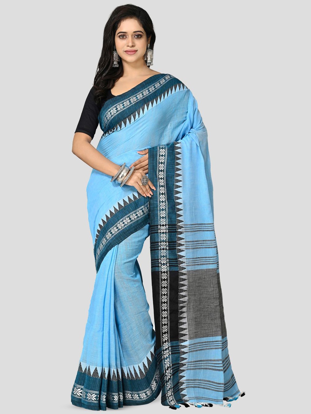 

Crochetin Woven Design Saree, Blue