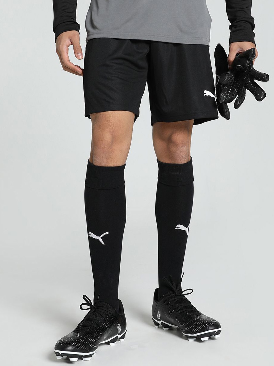 

PUMA teamLIGA Men Regular Fit Mid-Rise Football Shorts, Black