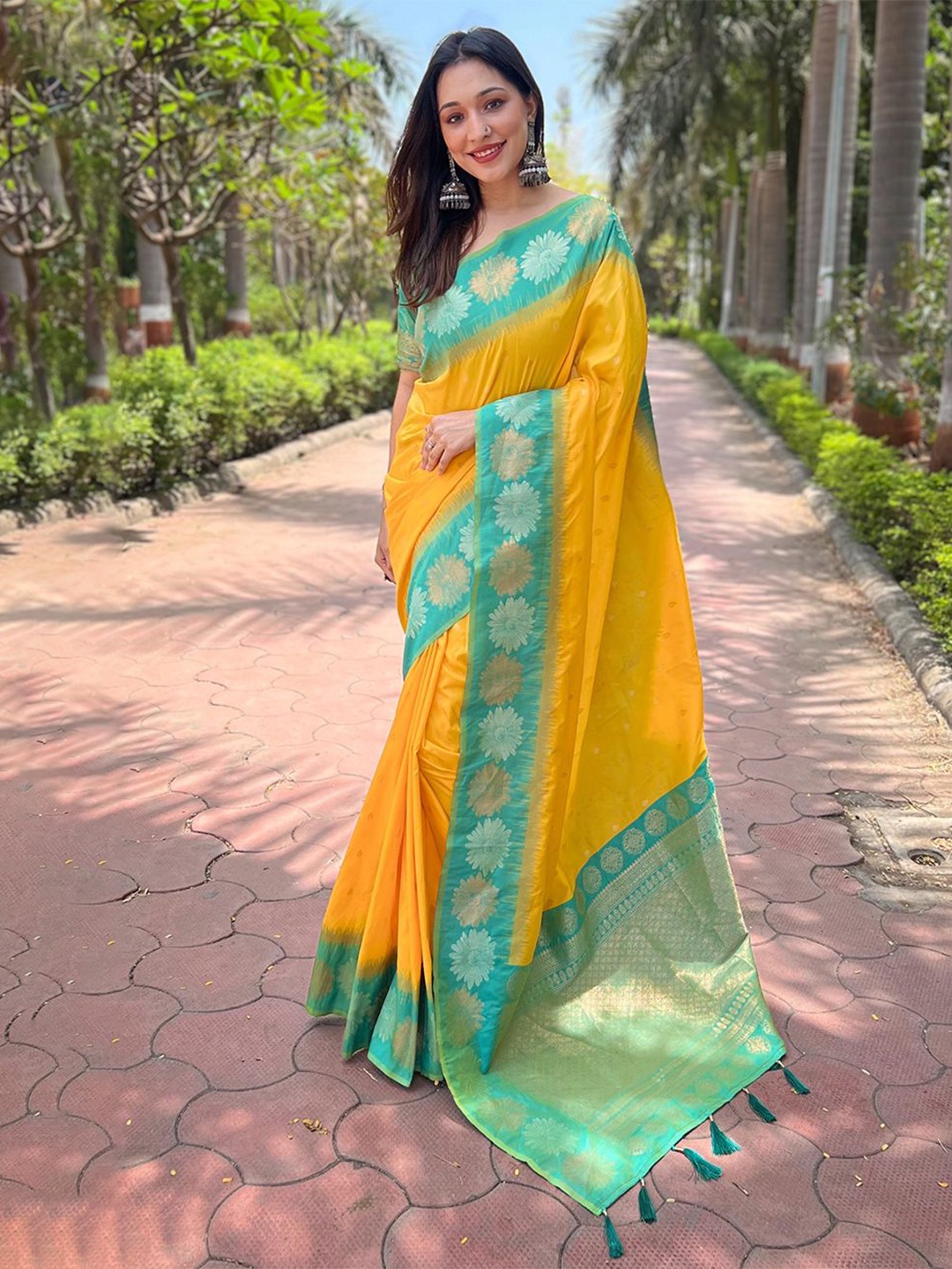

Rangtulika Ethnics Woven Design Zari Tussar Saree, Yellow
