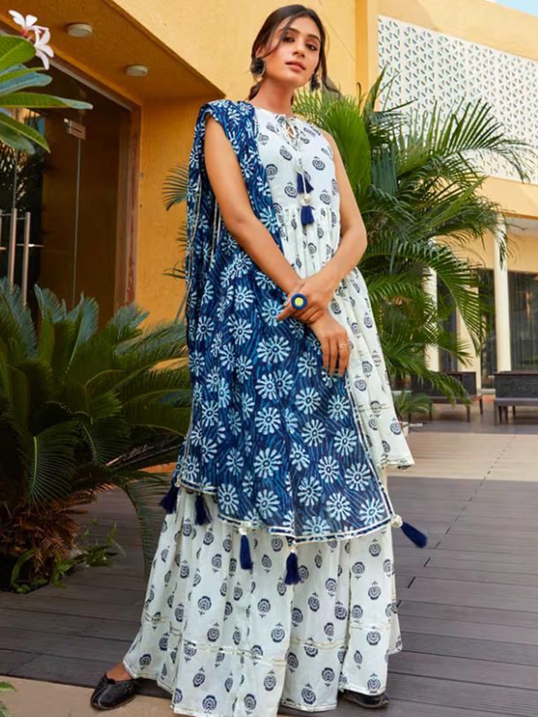 

AAFAMI Floral Printed Tie-Up Neck Pure Cotton Anarkali Kurta with Sharara & Dupatta, White