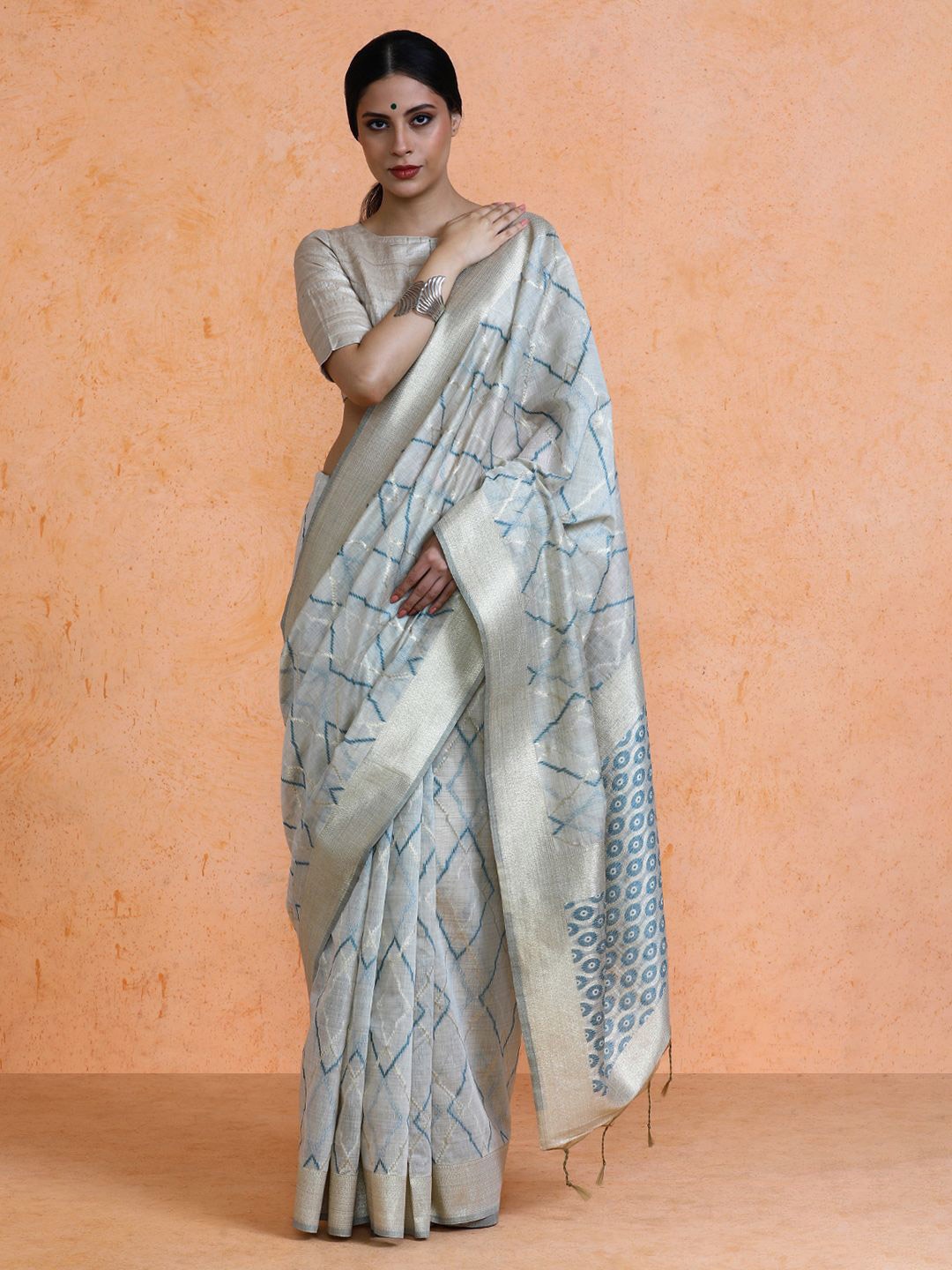 

SARHA Woven Design Muga Cotton Saree, Beige