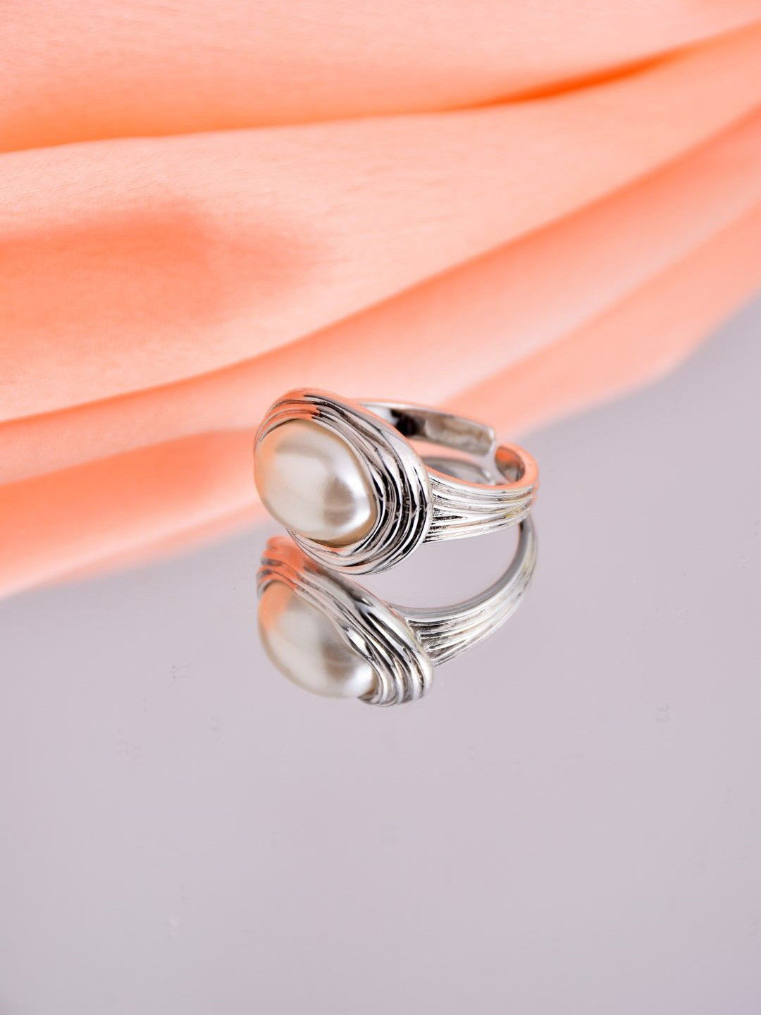 

Reenisaa Rhodium-Plated Pearls-Studded Adjustable Finger Ring, Silver