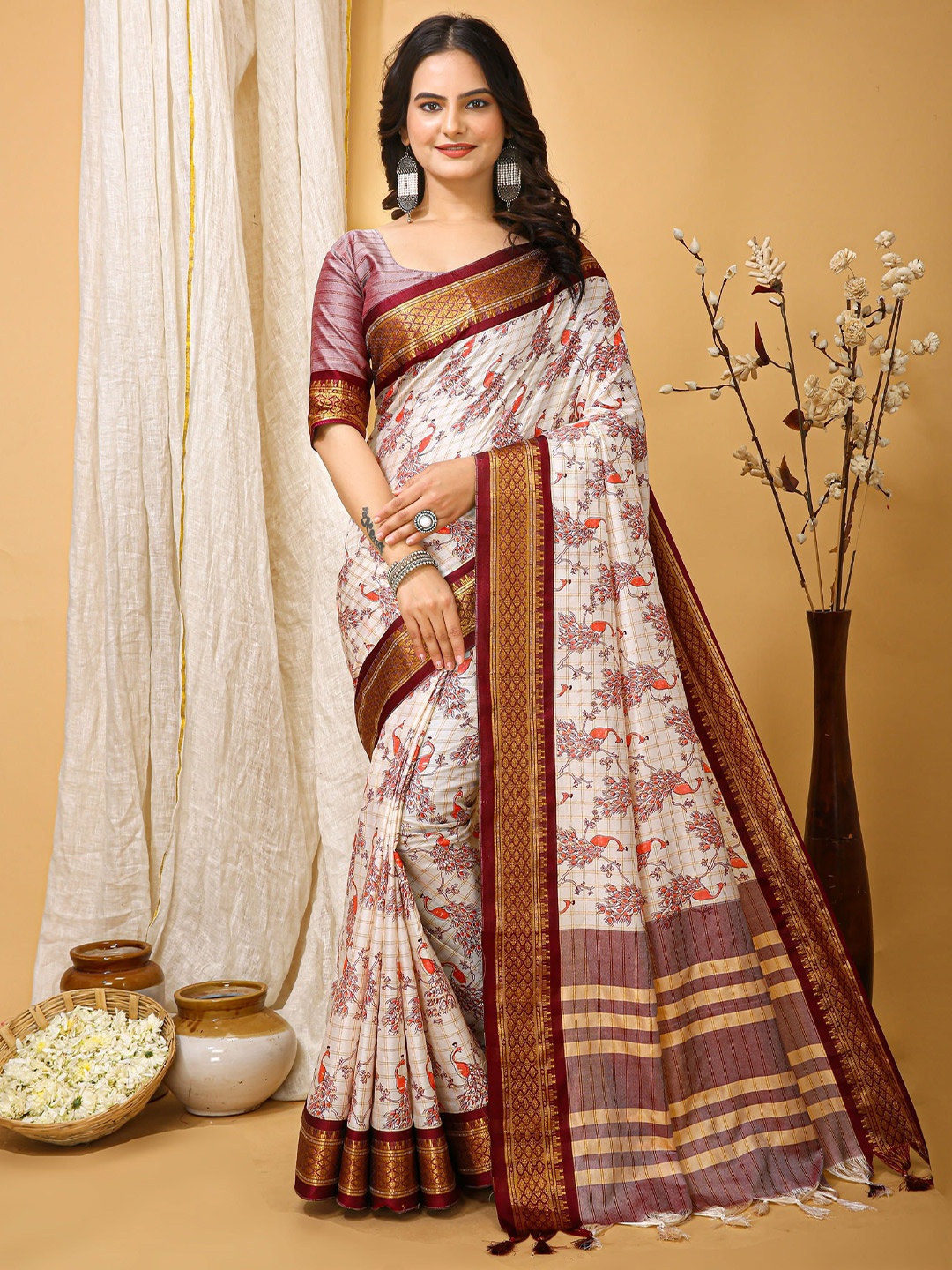 

HERE&NOW Printed Zari Work Chanderi Saree & Jacquard Border Blouse, White