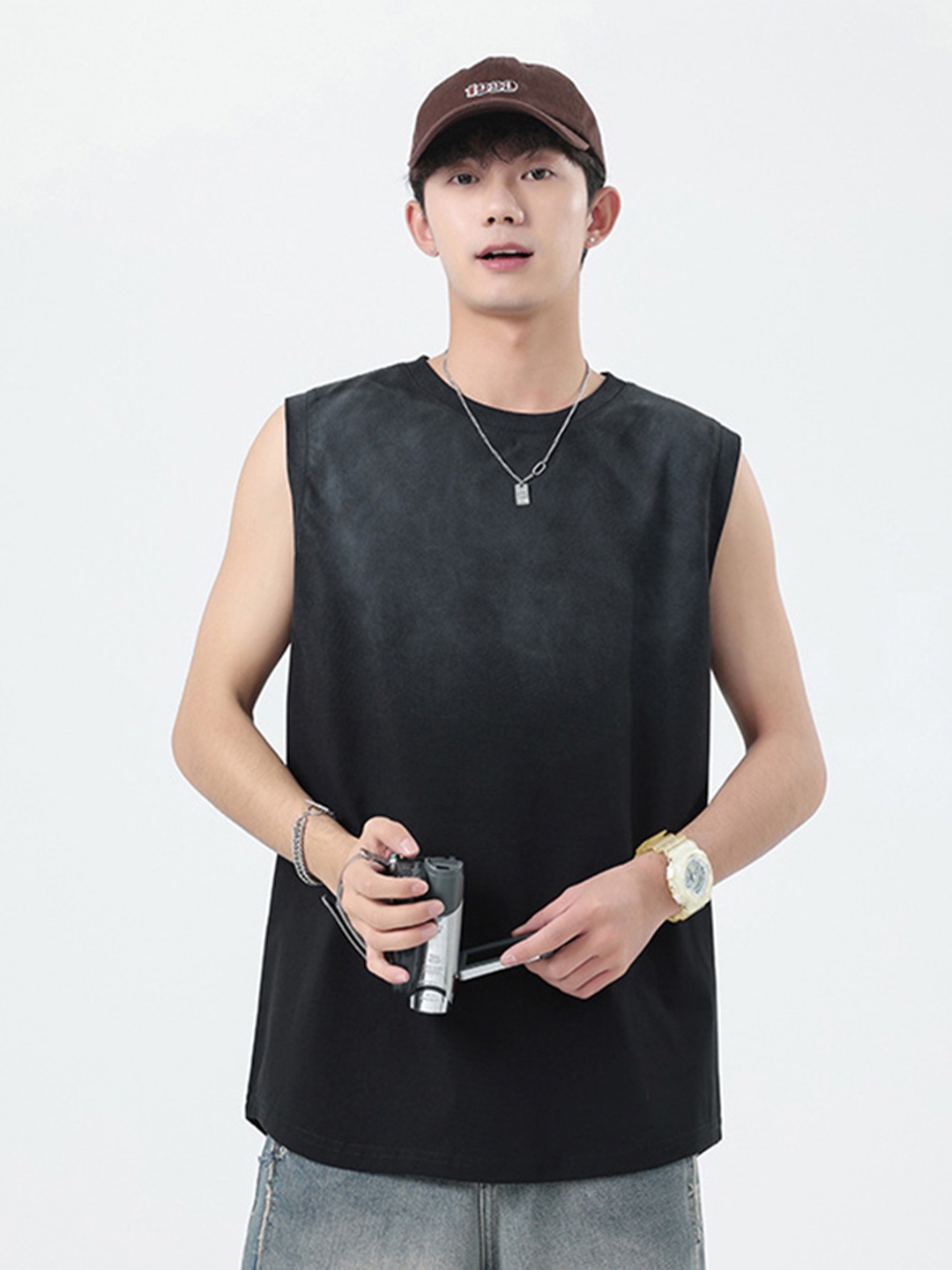 

StyleCast x Revolte Men Dyed Round Neck Cotton Regular Fit T-shirt, Black