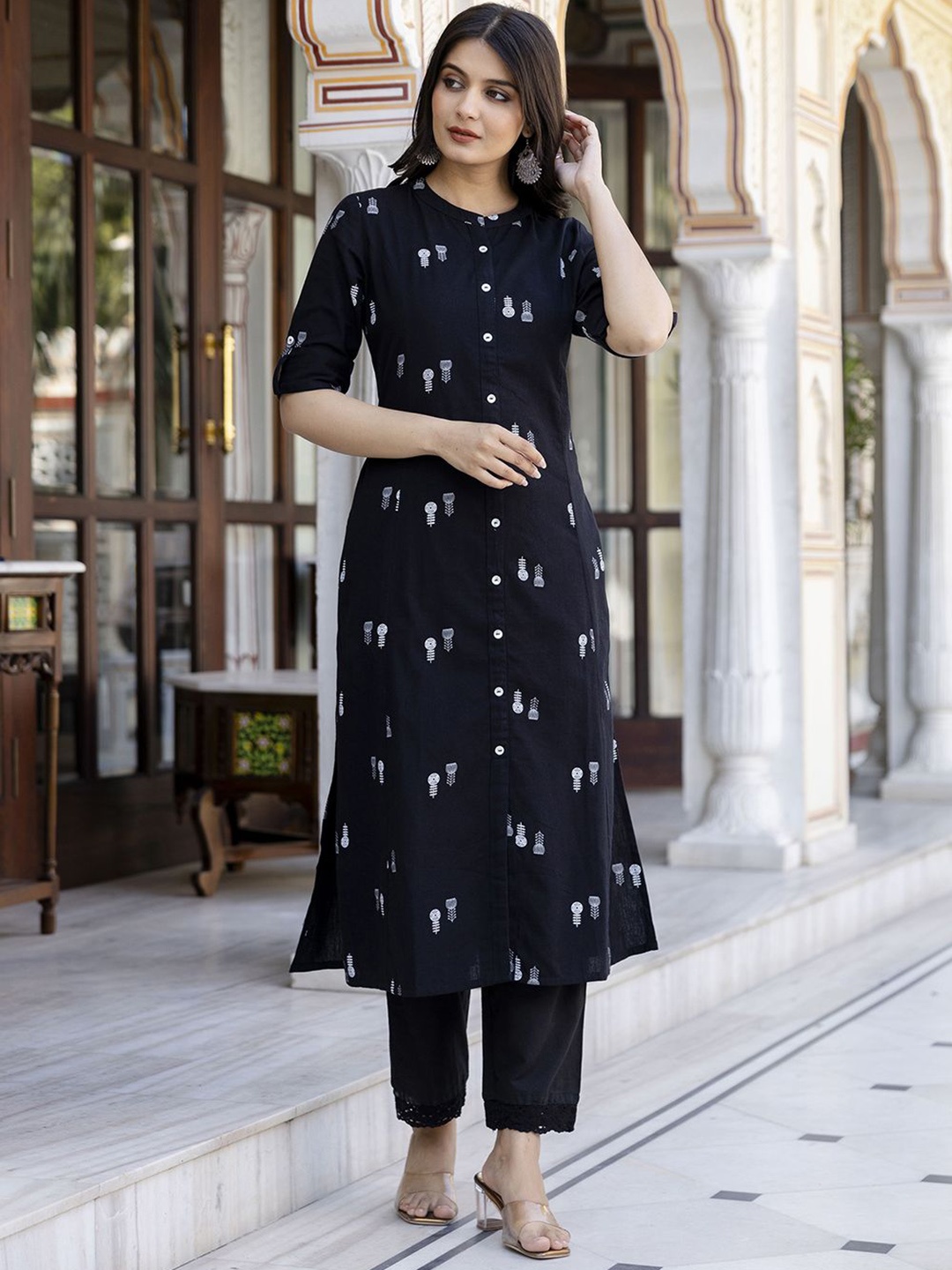 

Pistaa Floral Printed Mandarin Collar Pure Cotton A-Line Kurta with Trouser, Black