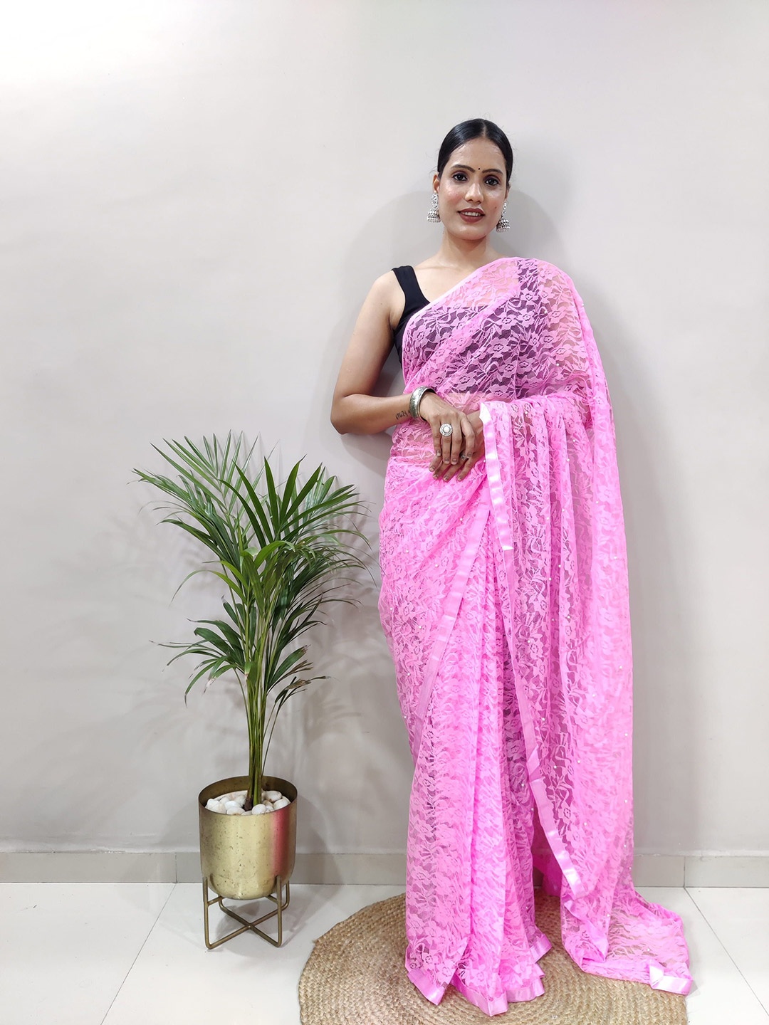 

HERE&NOW Floral Woven Design Beads and Stones Saree, Pink