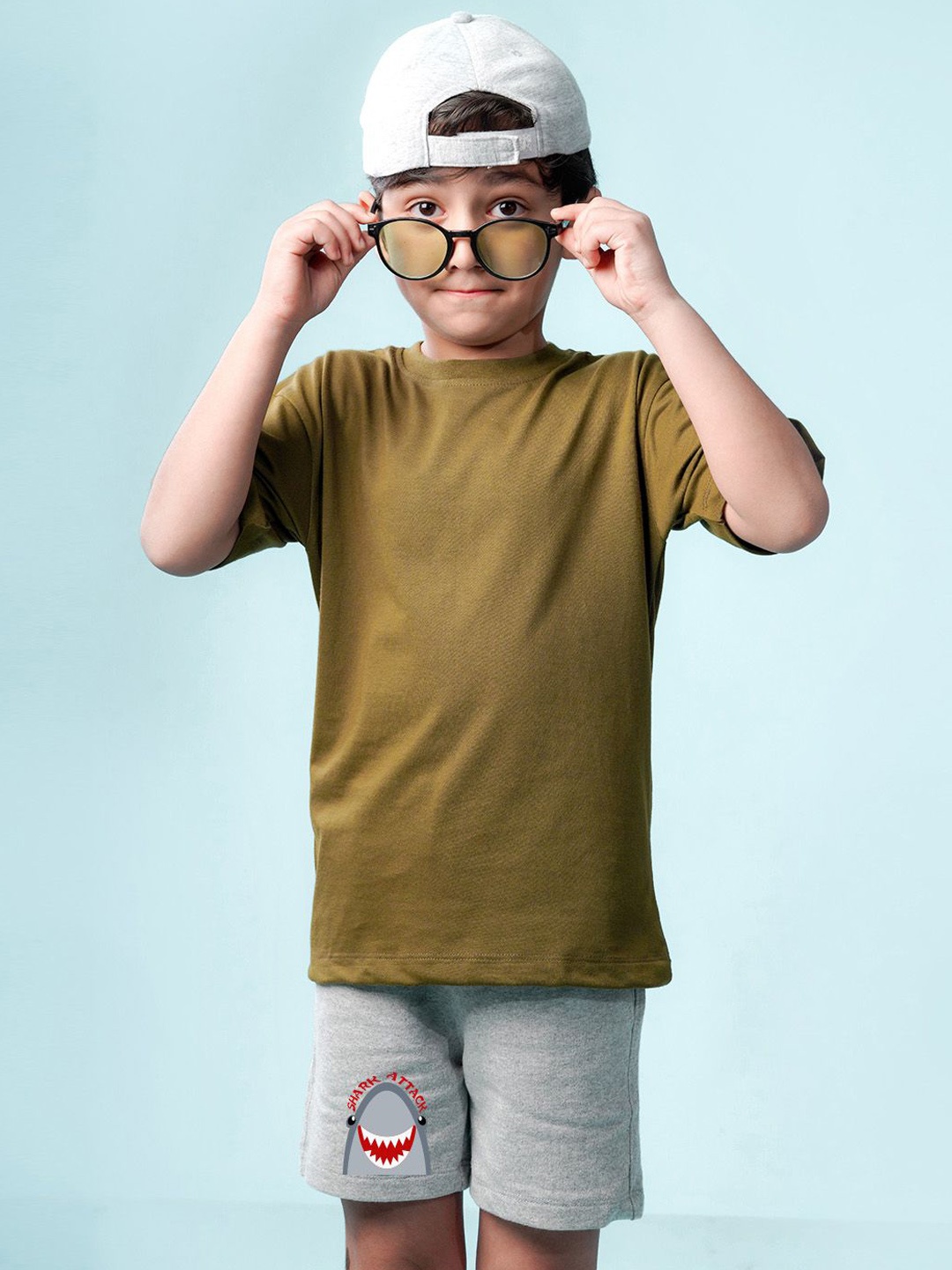 

NUSYL Boys Regular Fit Mid-Rise Printed Shorts, Grey