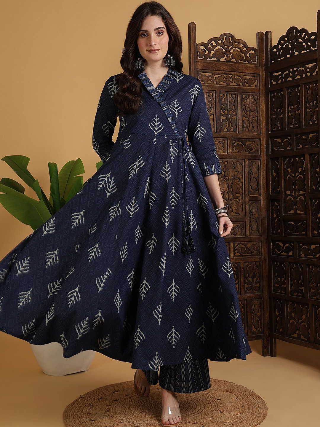 

GULMOHAR JAIPUR Floral Printed V-Neck Pure Cotton Angrakha Anarkali Kurta With Palazzo, Navy blue
