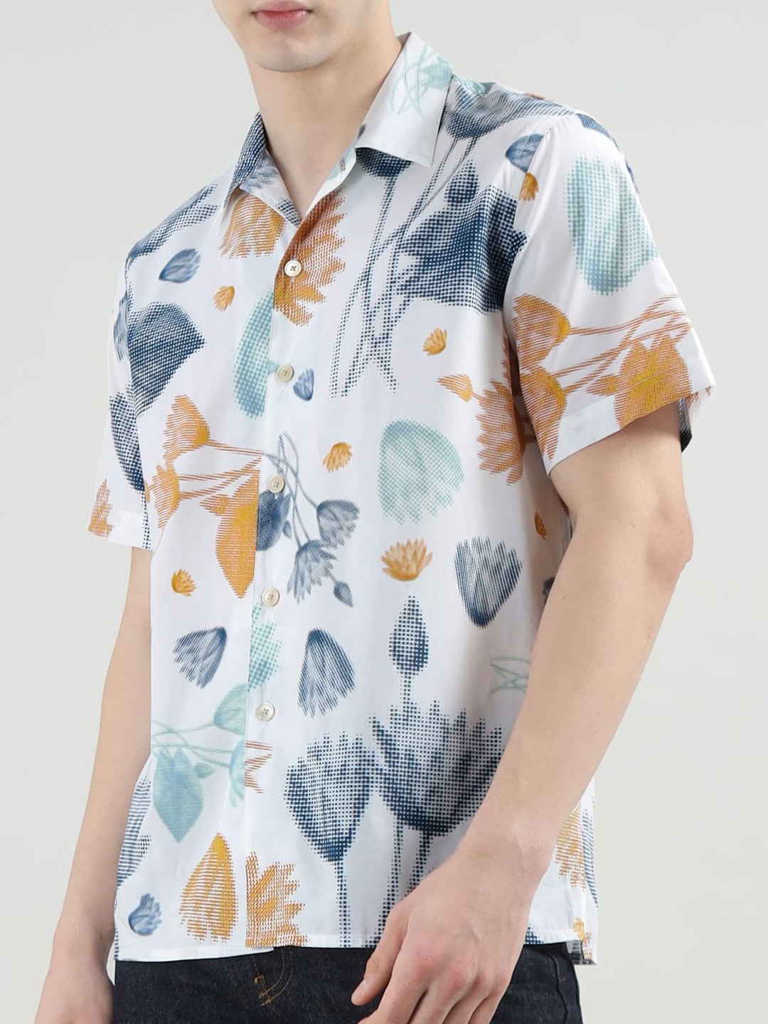 

PS By Paul Smith Men Spread Collar Floral Printed Cotton Casual Shirt, White