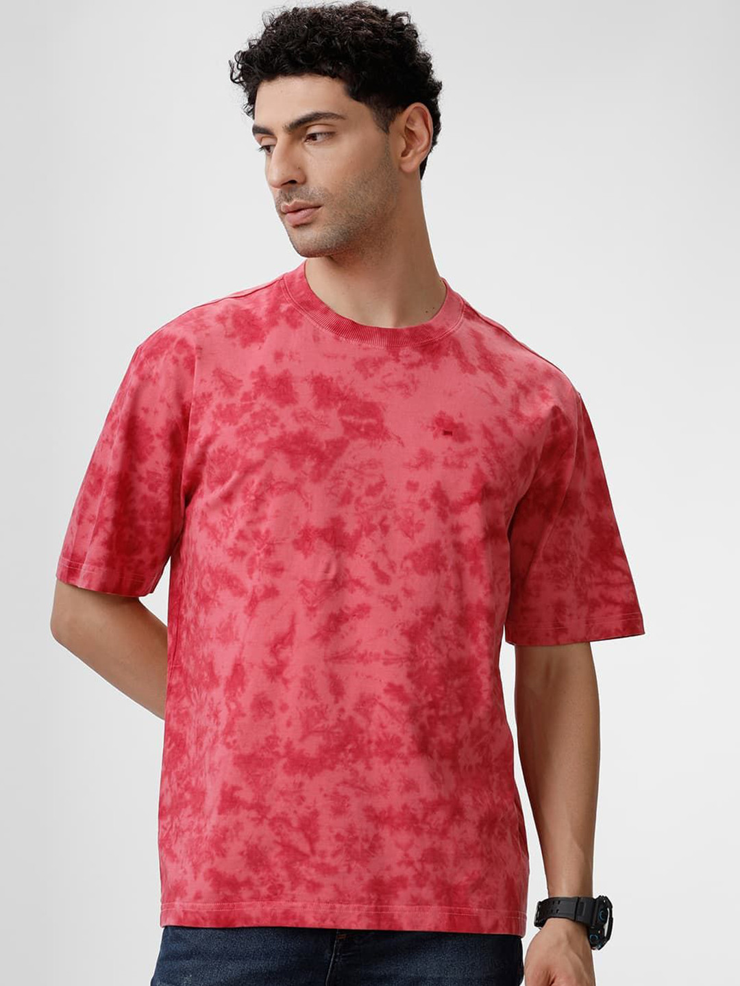 

Basics Men Dyed Round Neck Cotton Relaxed Fit T-shirt, Red