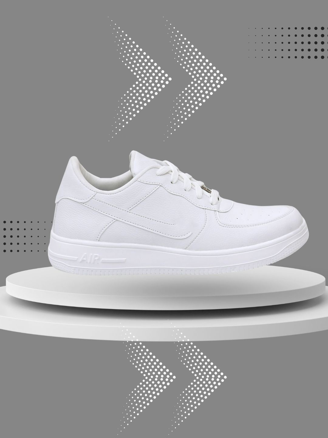 

Woyak Men Striped Sneakers, White