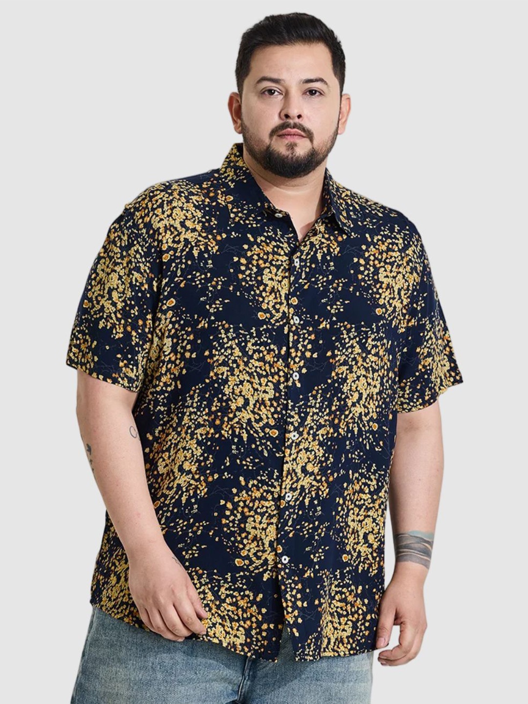 

Snitch Men Plus Size Classic Regular Fit Spread Collar Floral Printed Casual Shirt, Navy blue