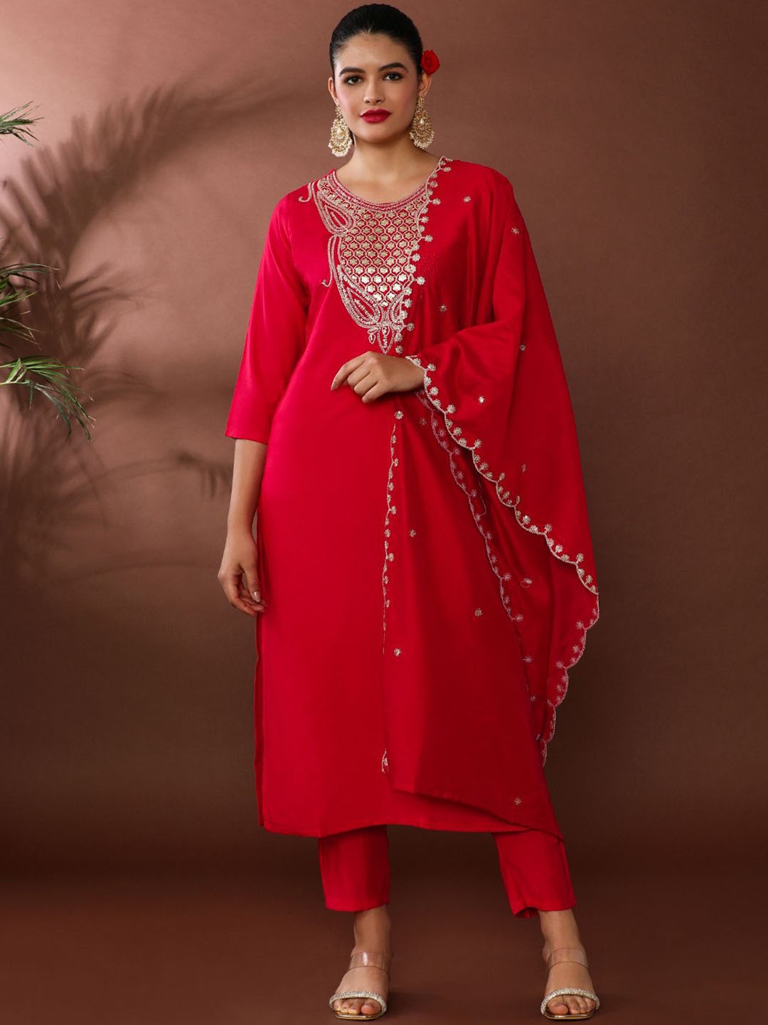 

Jaipur KurtiYoke Design Chanderi Cotton Straight Kurta With Trousers And Dupatta, Red