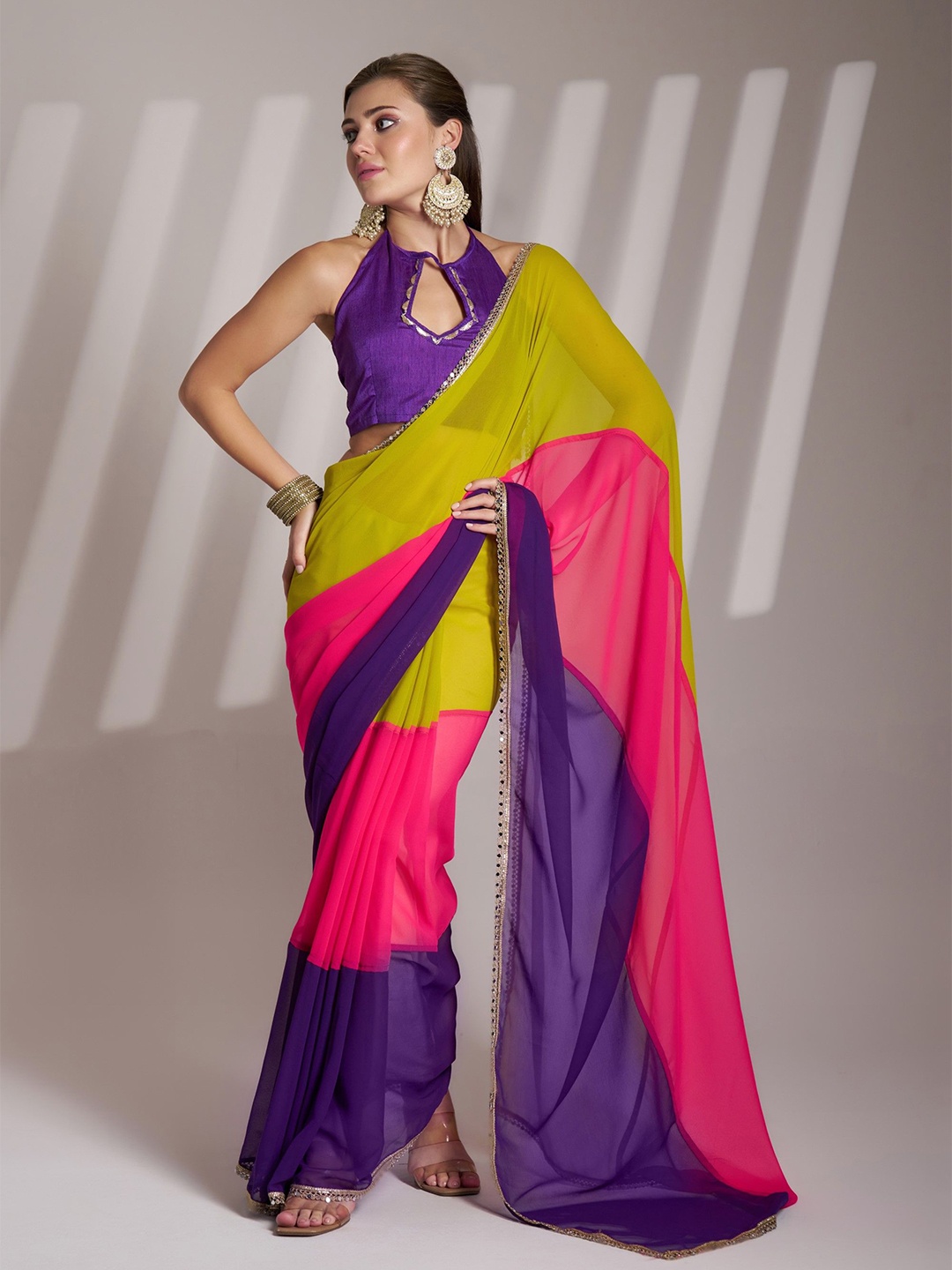 

MAHALASA Colourblocked Mirror Work Pure Chiffon Saree, Olive