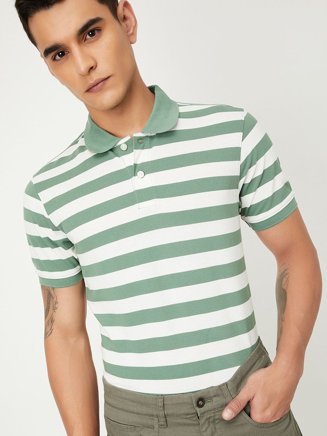 

max Men Striped Henley Neck Pockets T-shirt, Green