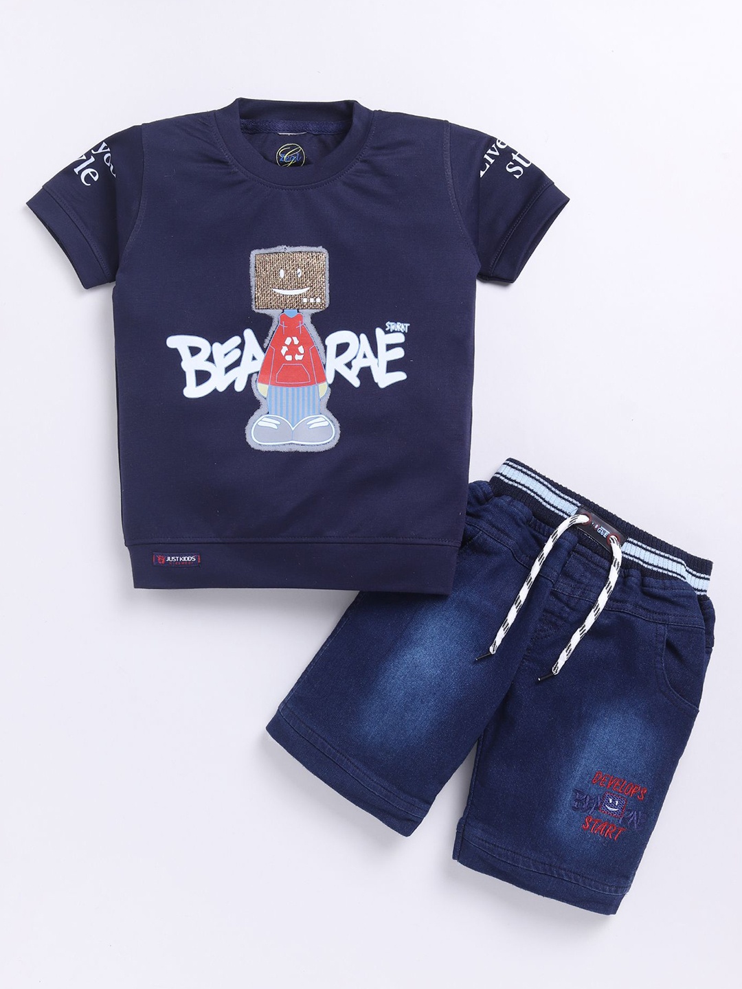 

Zeal Boys Printed T-shirt with Shorts, Navy blue
