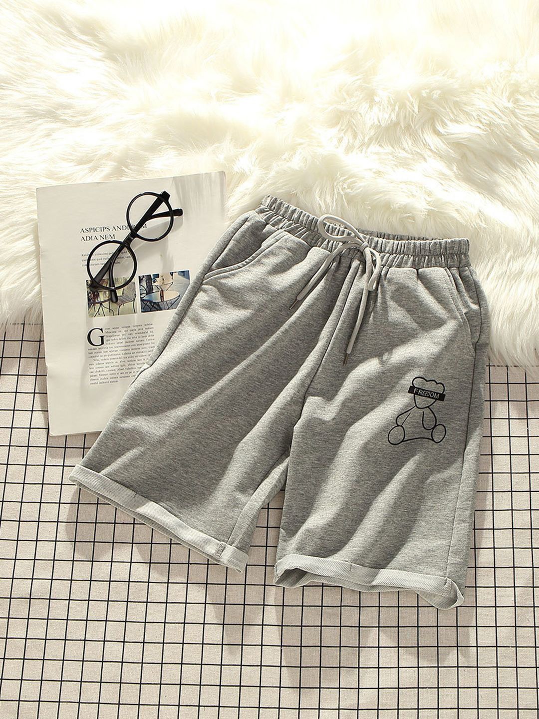 

YK Girls Shorts, Grey