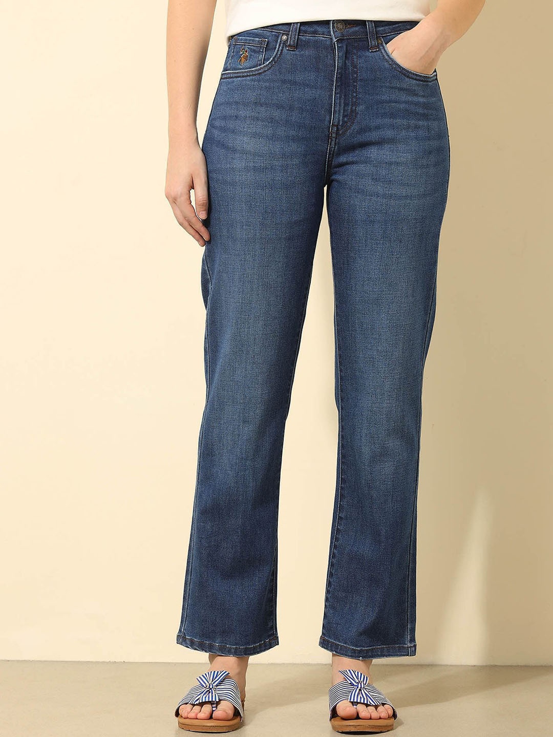 

U.S. Polo Assn. Women Women Straight Fit High-Rise Light Fade Stretchable Jeans, Blue