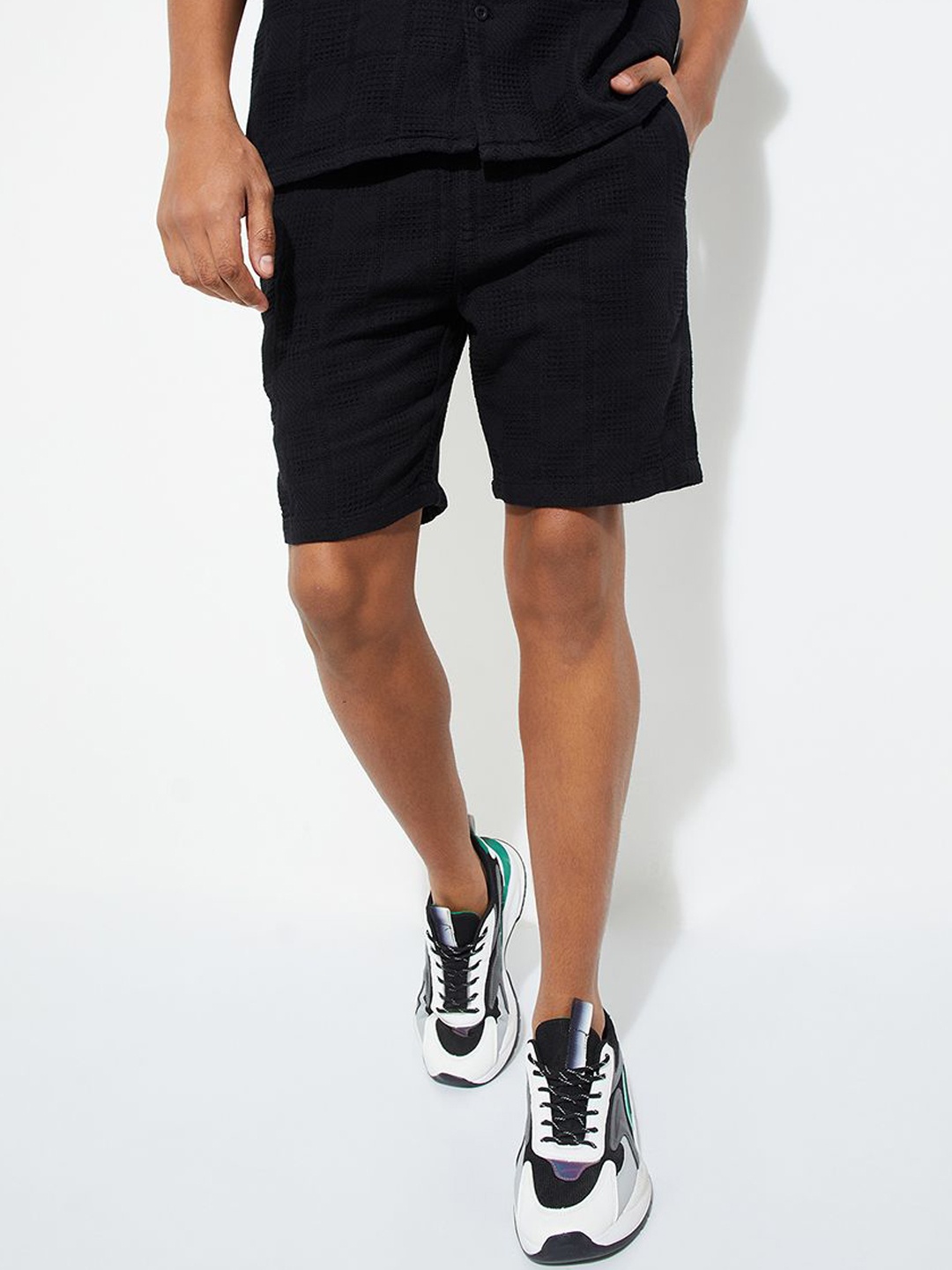 

max Men Shorts, Black