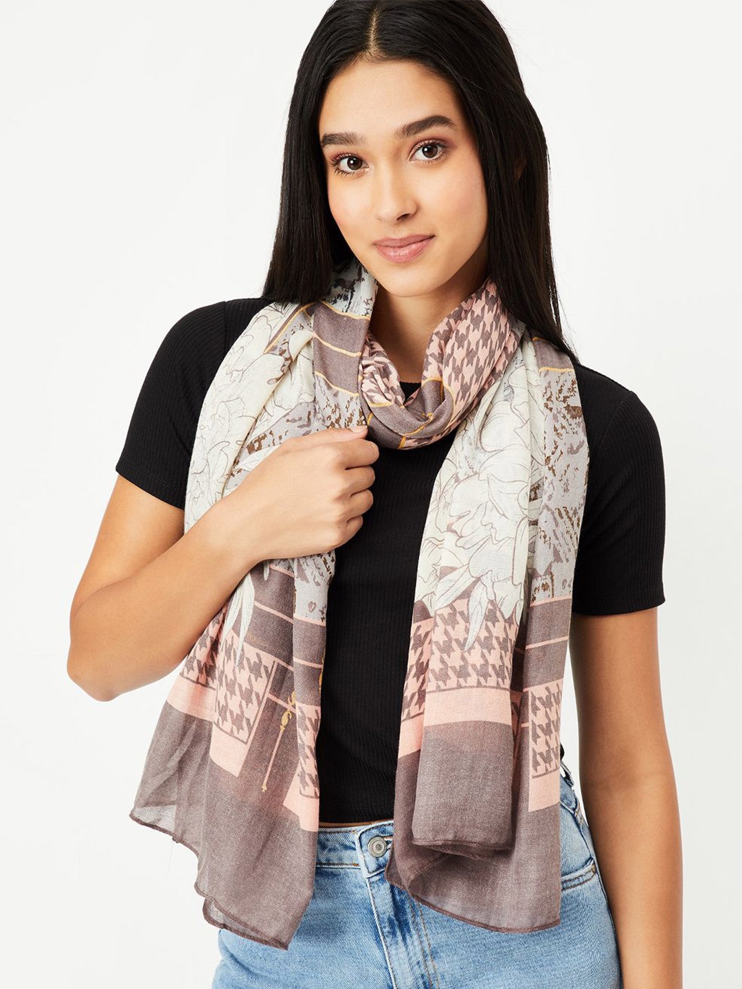 

max Women Printed Scarf, Brown