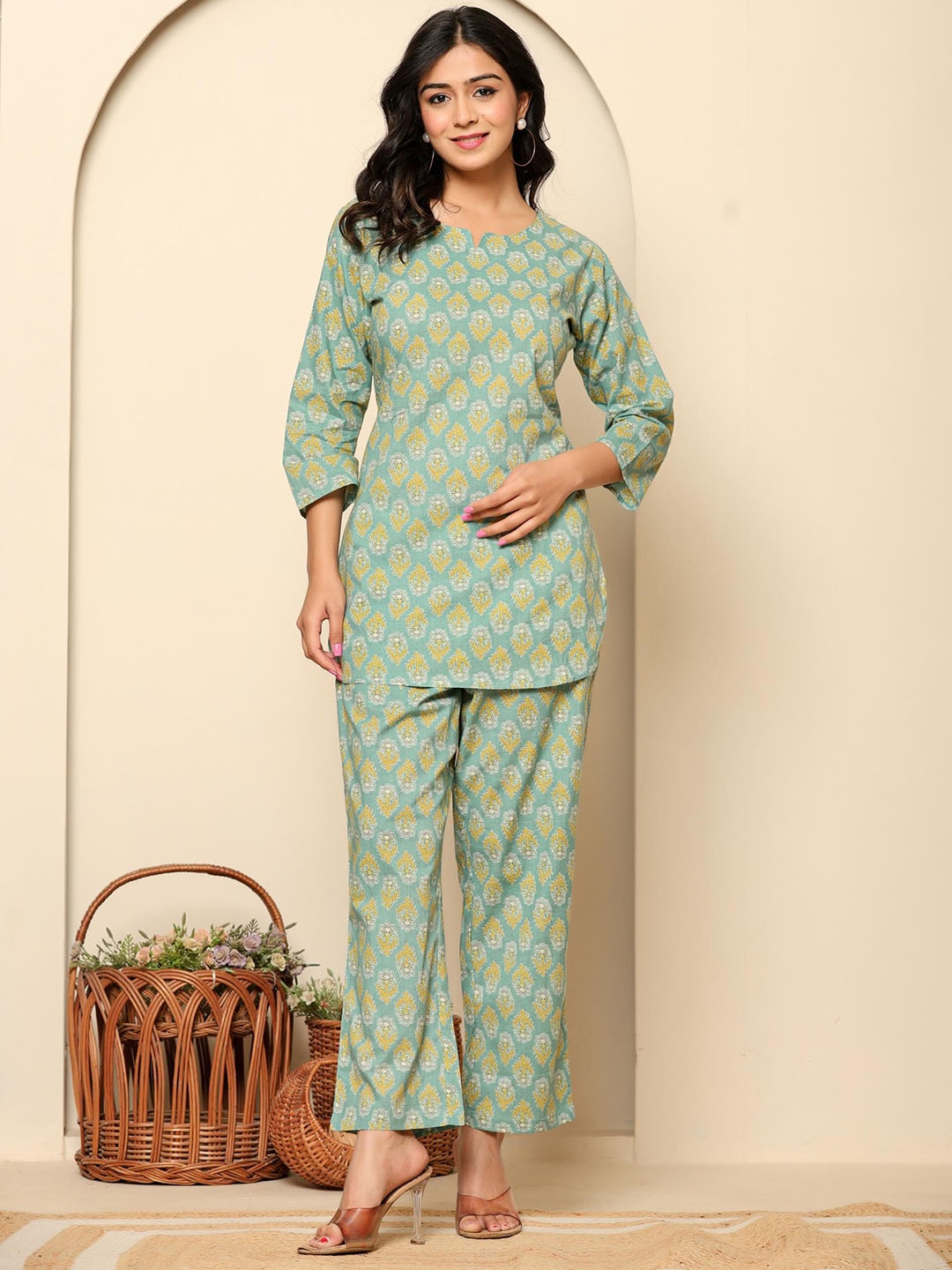 

Ragavi Printed Pure Cotton Round Neck Top With Trousers Co-Ords Set, Green