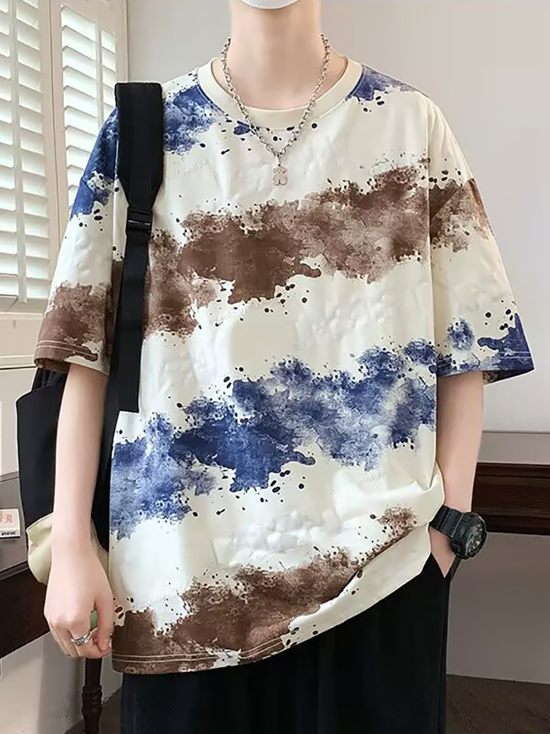 

StyleCast x Revolte Men Abstract Printed Round Neck Relaxed Fit Casual T-shirt, Off white