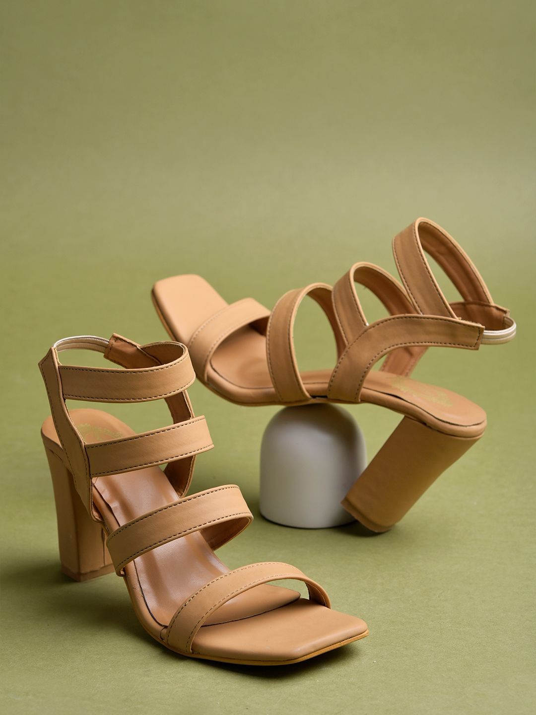 

Shoetopia Girls Open Toe Backstrap Block Heel Gladiators, Beige