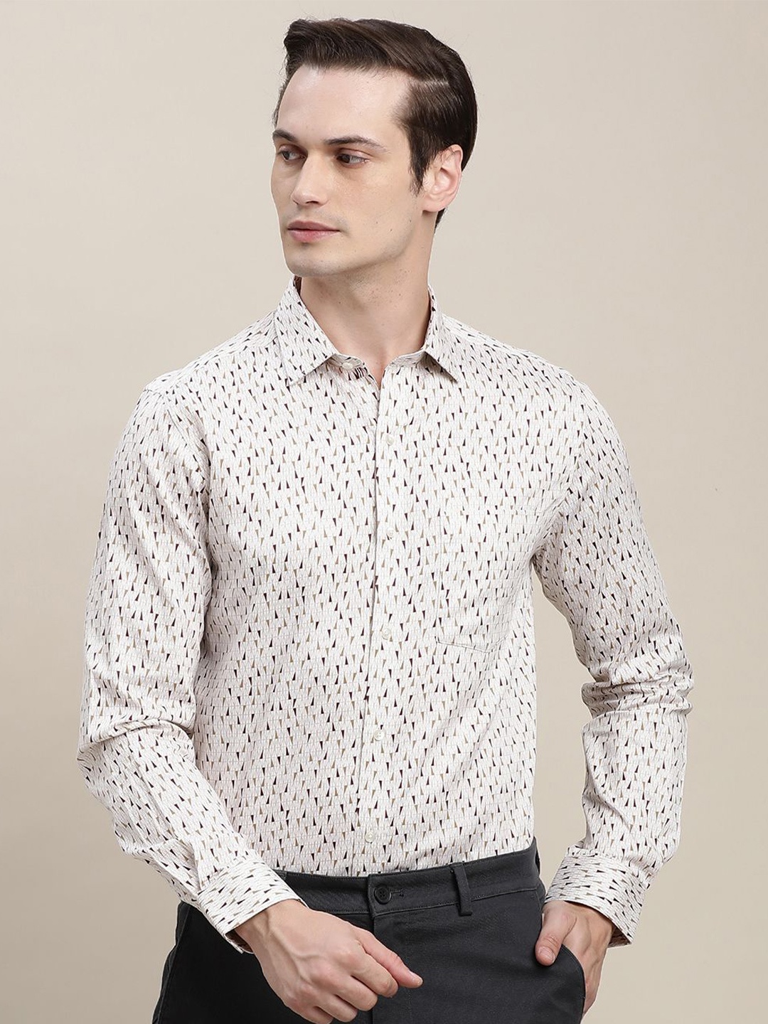 

Turtle Men Standard Slim Fit Floral Opaque Printed Formal Shirt, Grey