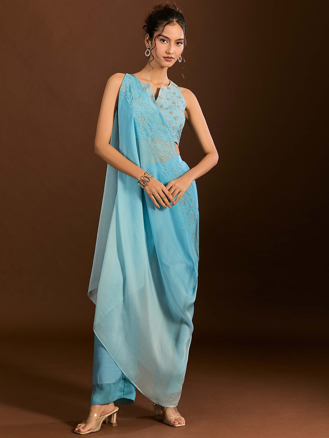 

Mystake By Meghna Shah Embroidered Top Dupatta With Trousers Co-Ords, Blue