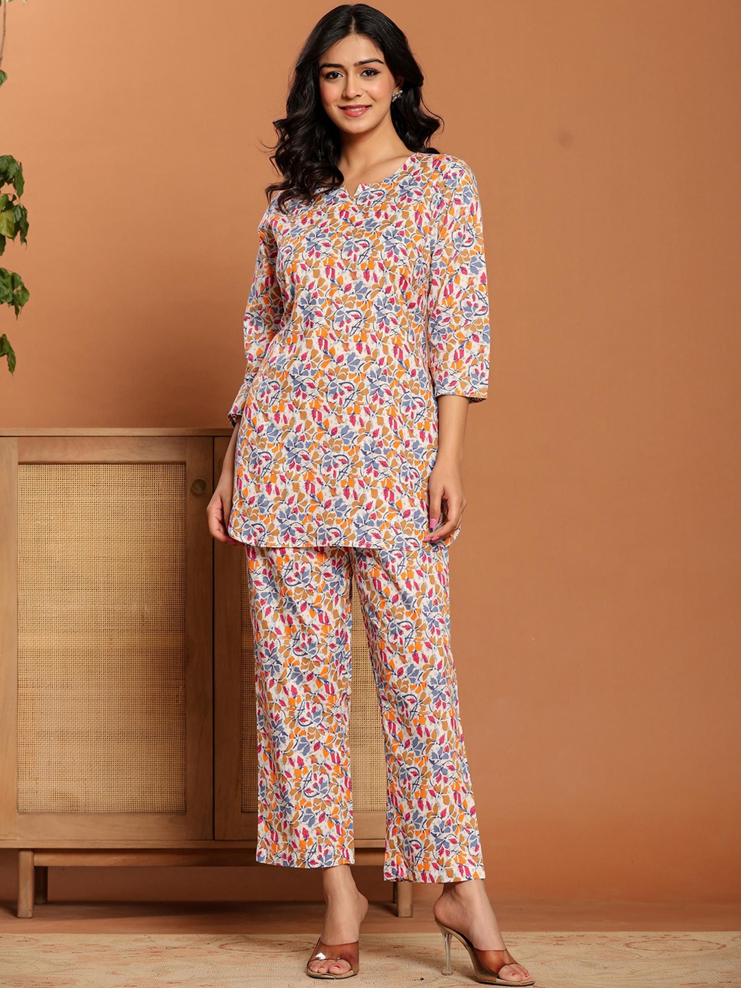 

Ragavi Printed Pure Cotton Tunic With Trouser Co-Ords, White