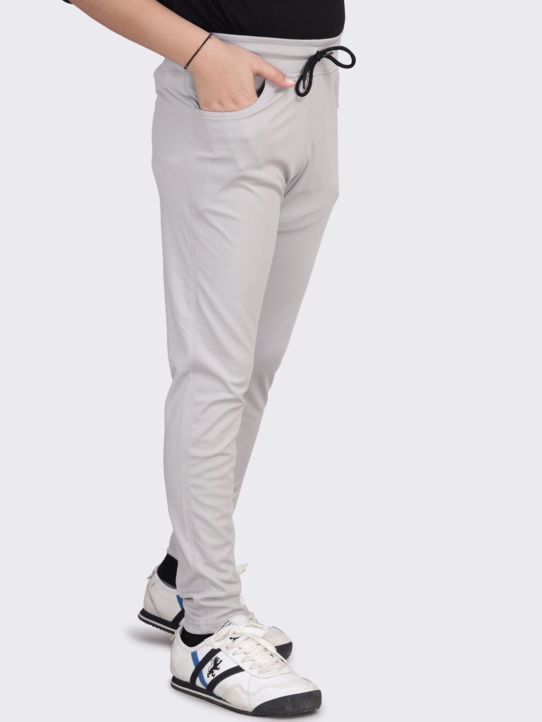 

SMSHOPMORE Boys Printed Mid-Rise TrackPants, Grey