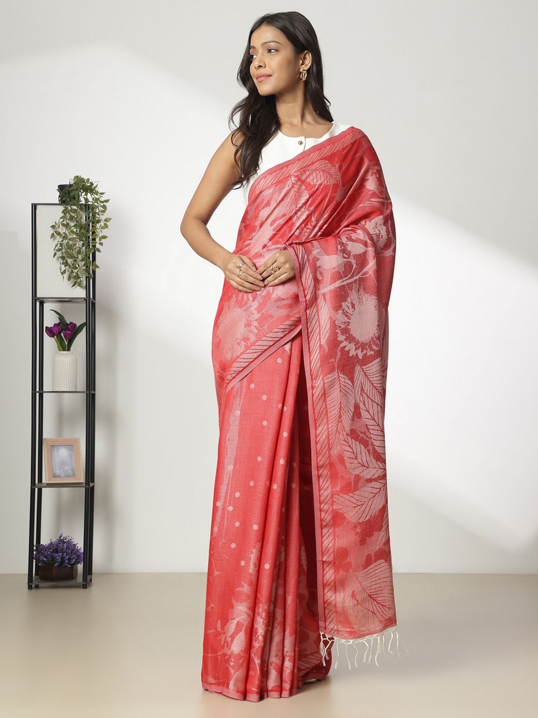 

navyasa by liva Liva Saree, Off white
