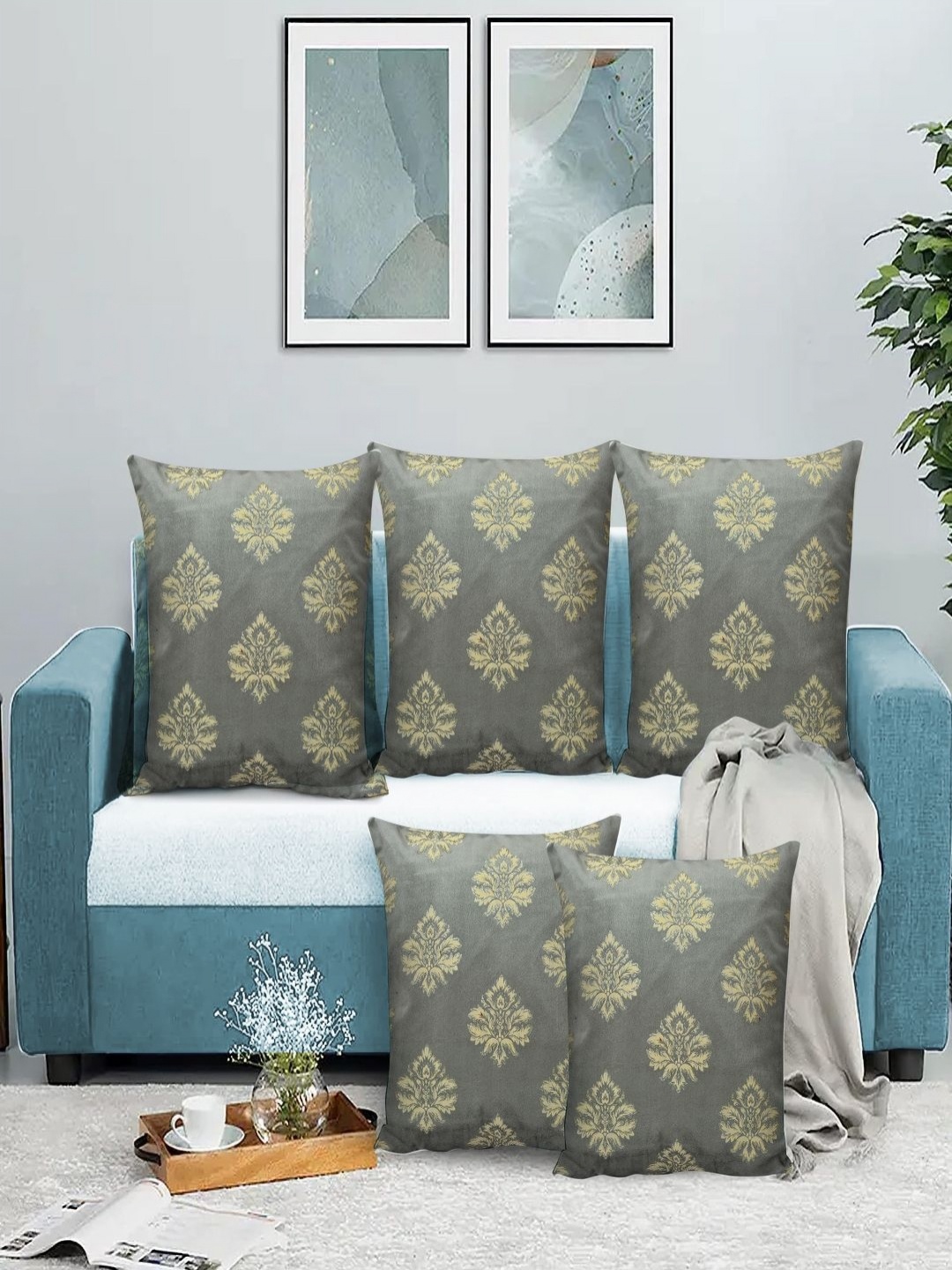

RRC Grey & Gold-Toned Set of 5 Velvet Square Cushion Covers