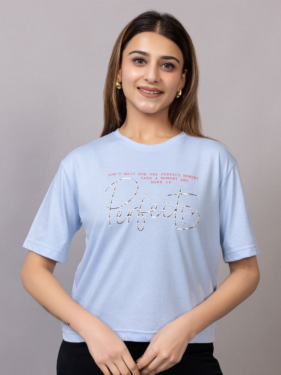 

PROBASIC Women Pockets T-shirt, Blue