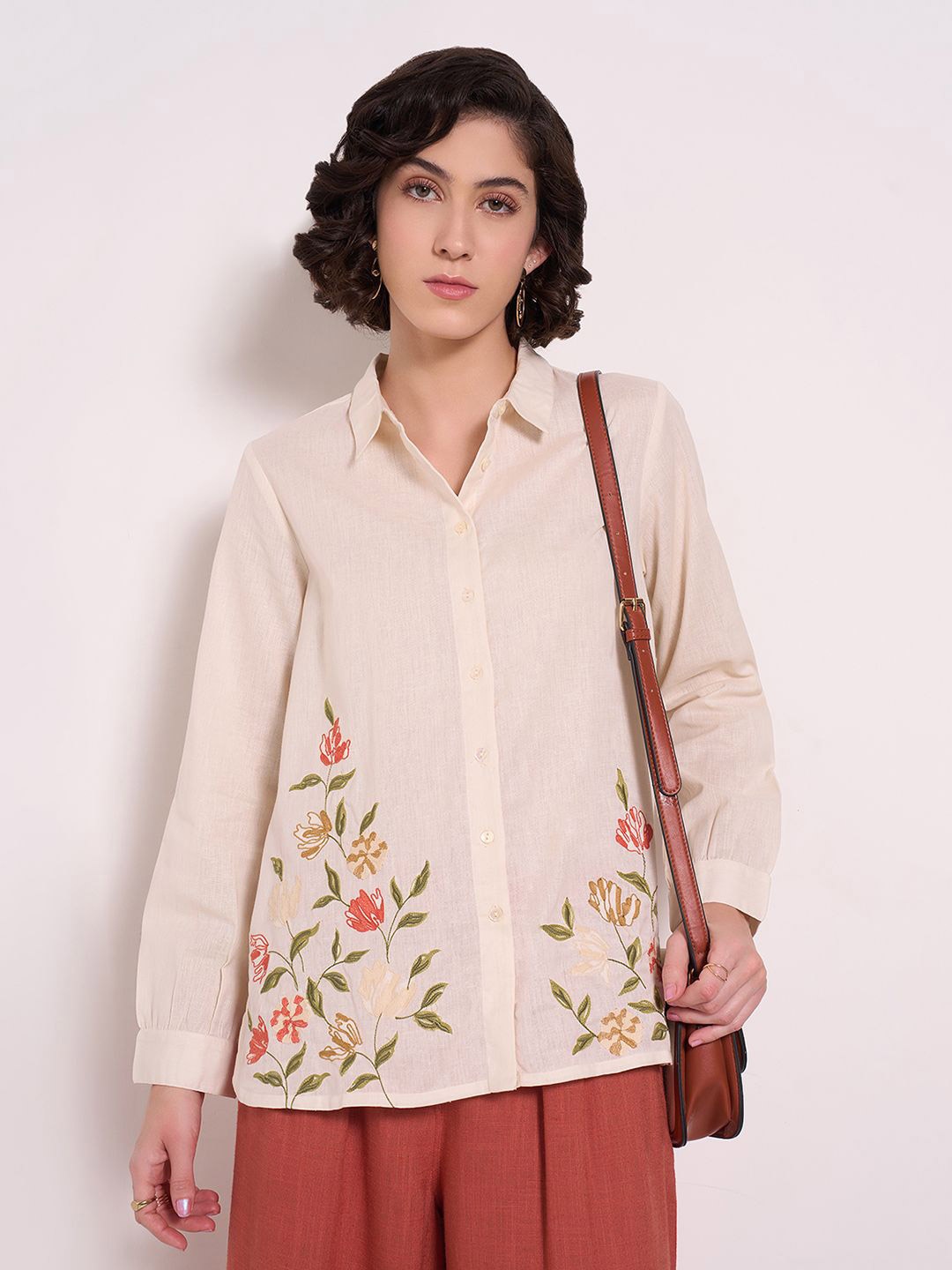 

AKKRITI BY PANTALOONS Shirt Collar Embroidered Tunic, White