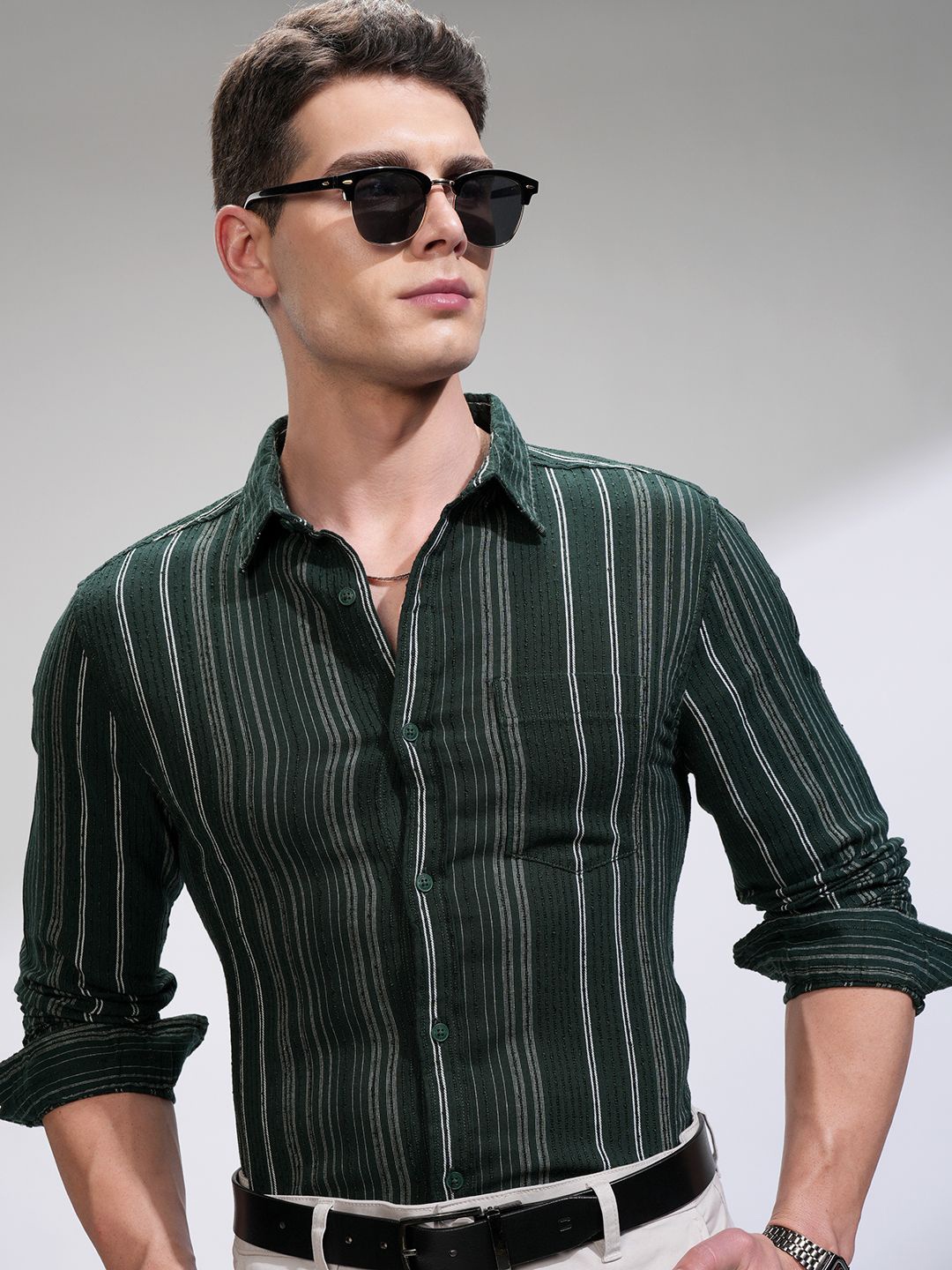 

HIGHLANDER Men Comfort Slim Fit Opaque Casual Shirt, Green