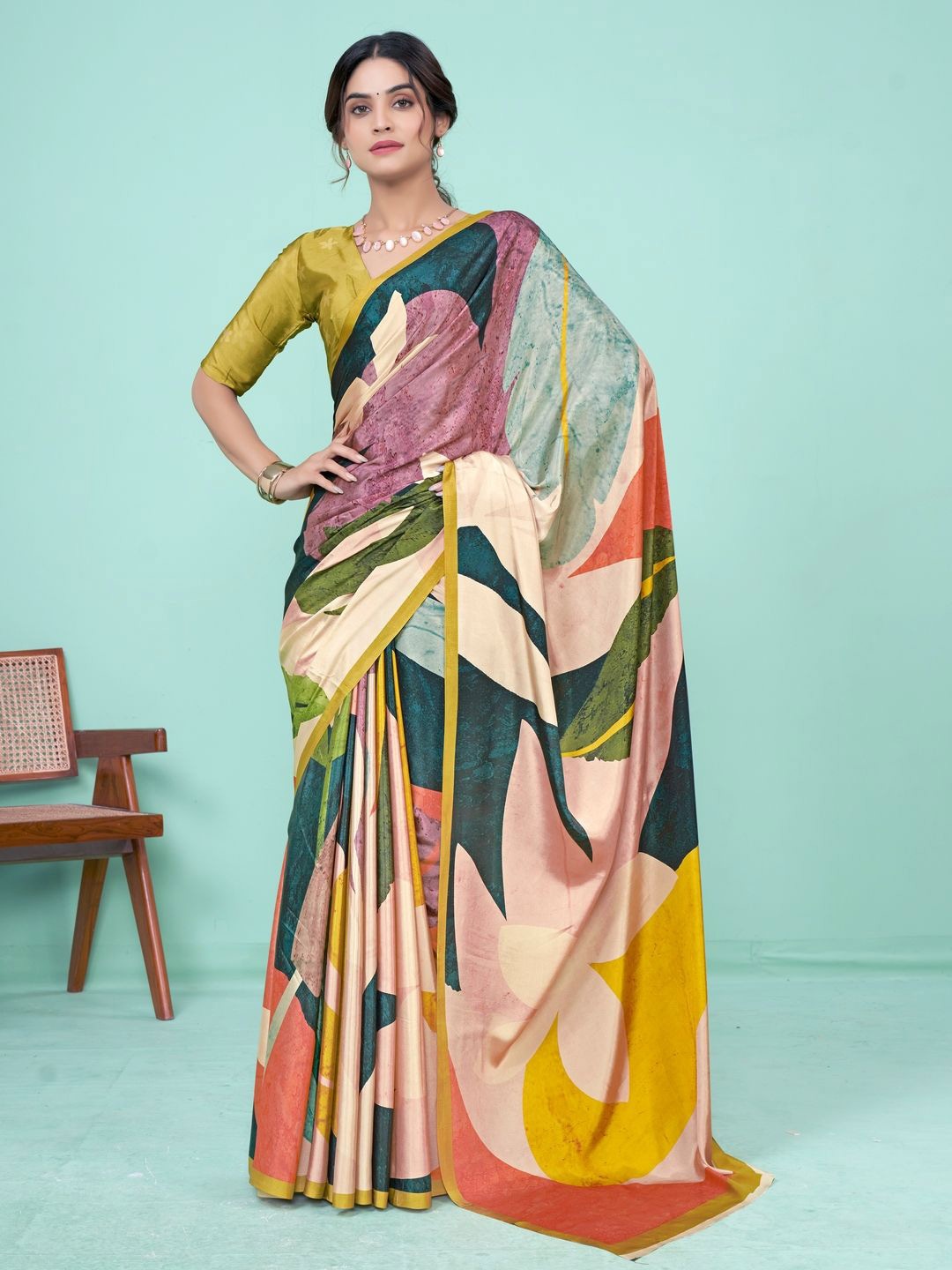 

Suha Floral Poly Crepe Saree, Lime green