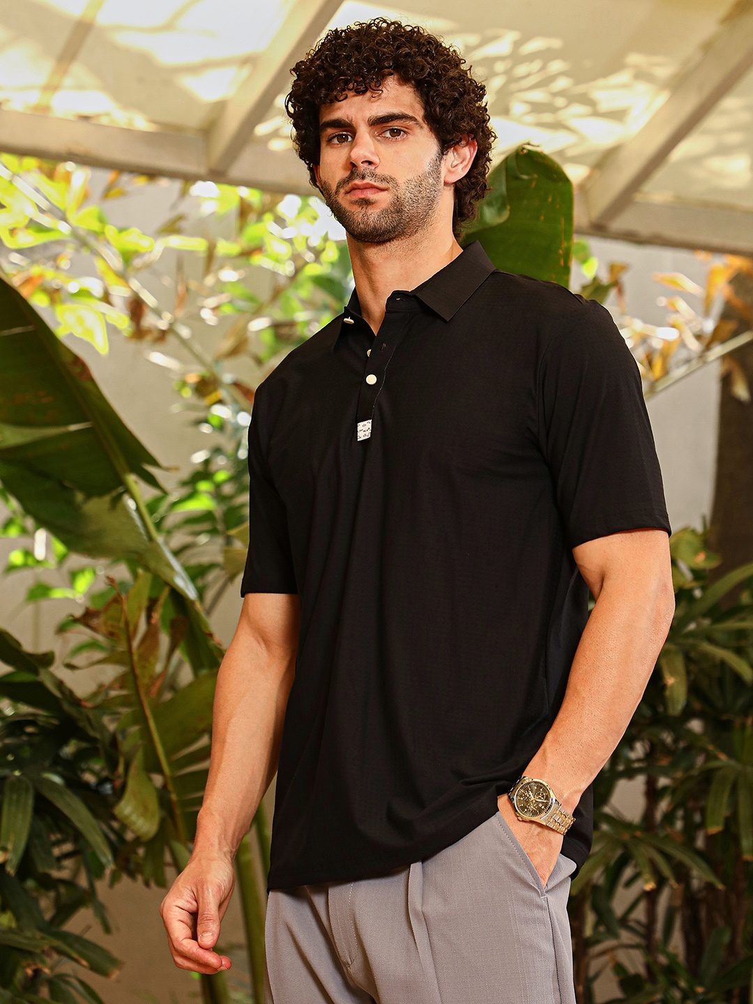 

Campus Sutra Men Polo Collar Pockets T-shirt, Black