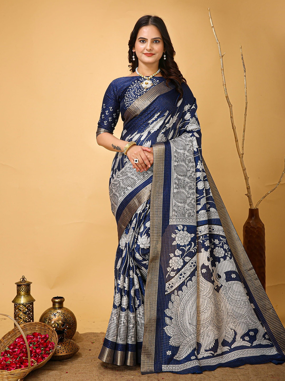 

Mitera Ethnic Motifs Zari Art Silk Banarasi Saree, Blue