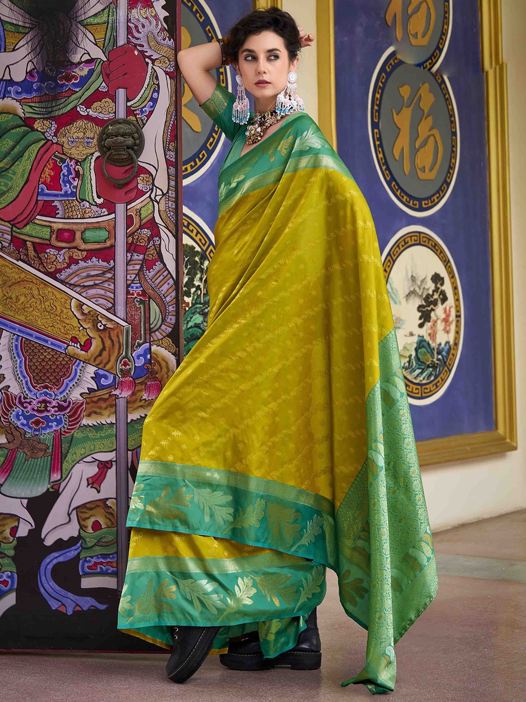 

Mitera Woven Design Zari Banarasi Saree, Green