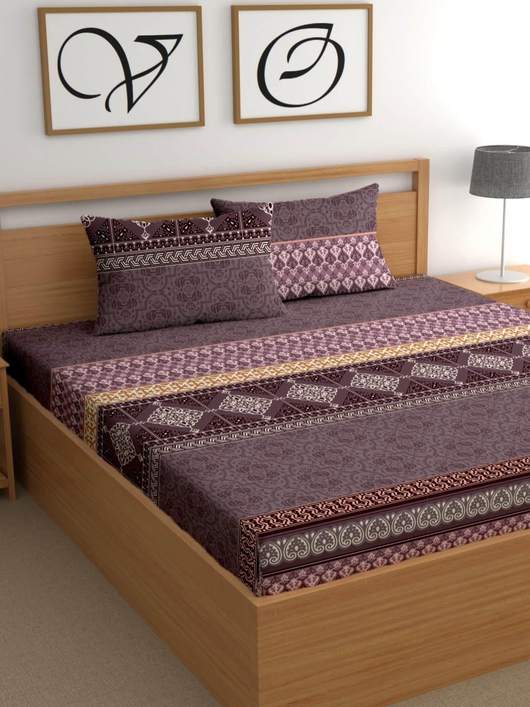 

CG HOMES Multicoloured 210 TC King Bedsheet with 2 Pillow Covers, Purple
