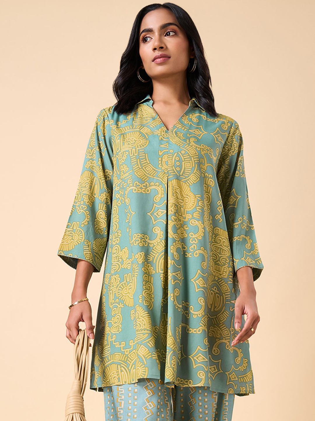 

Marigold Lane Mandarin Collar Tunic, Blue