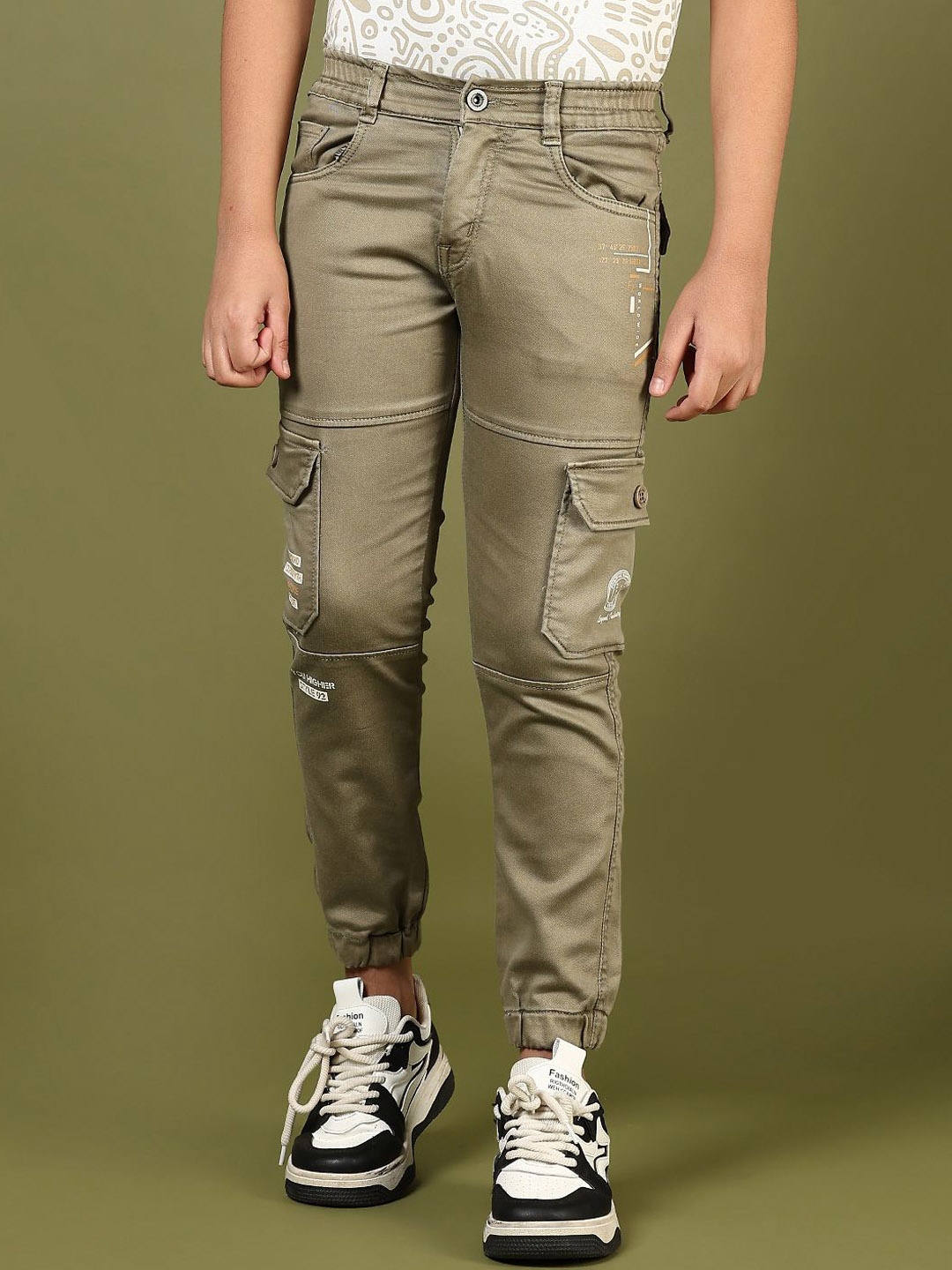 

V-Mart Boys Light Fade Jeans, Beige
