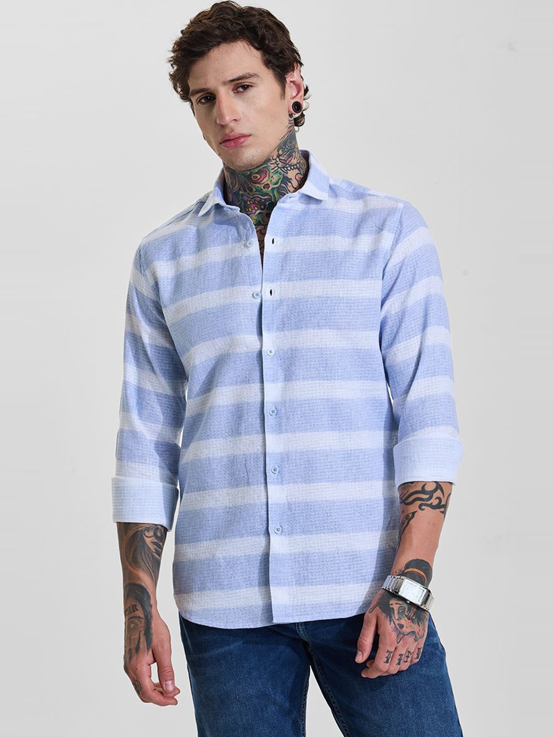 

Snitch Men Slim Fit Multi Stripes Opaque Striped Casual Shirt, Blue