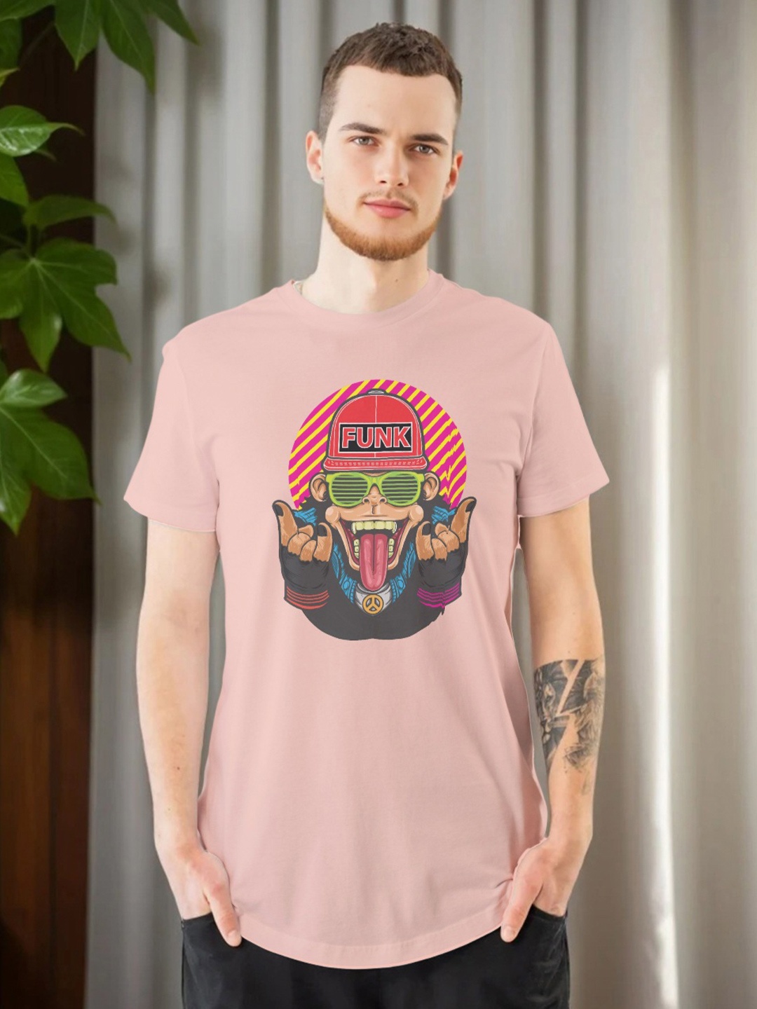 

Moda Rapido Men Printed Pockets T-shirt, Peach